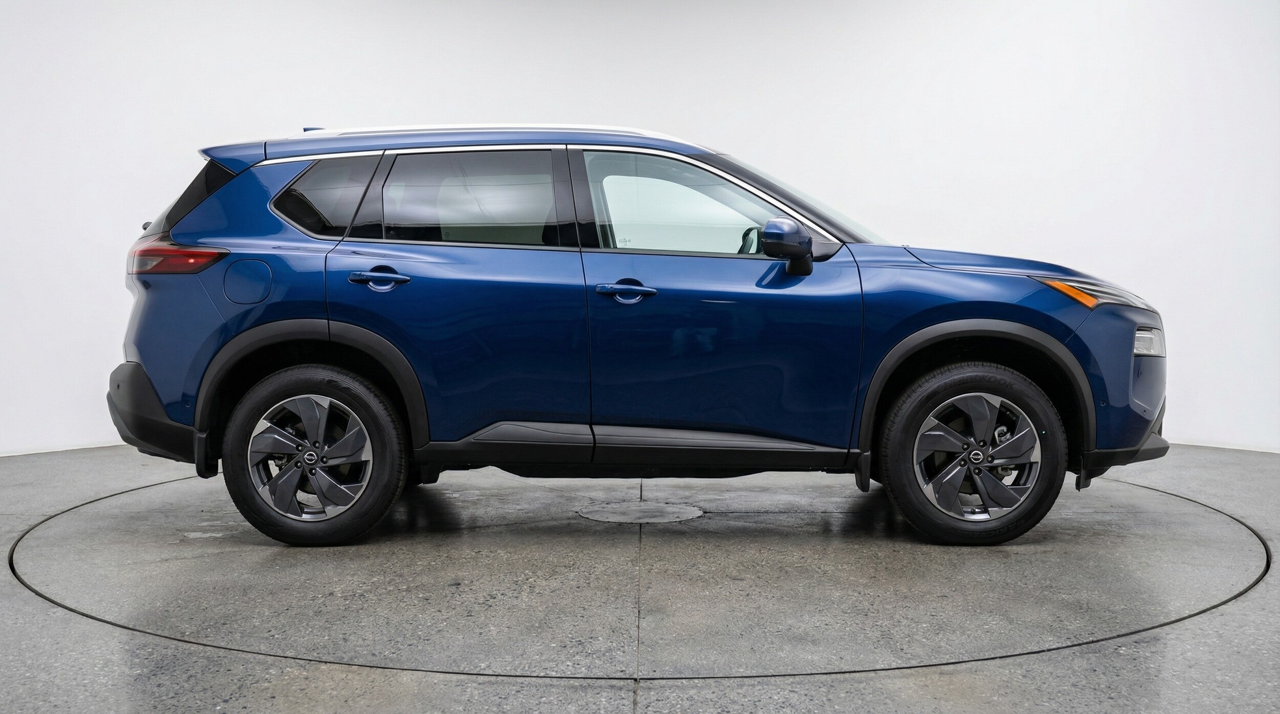 Thumbnail: 2025 Nissan Rogue - 8