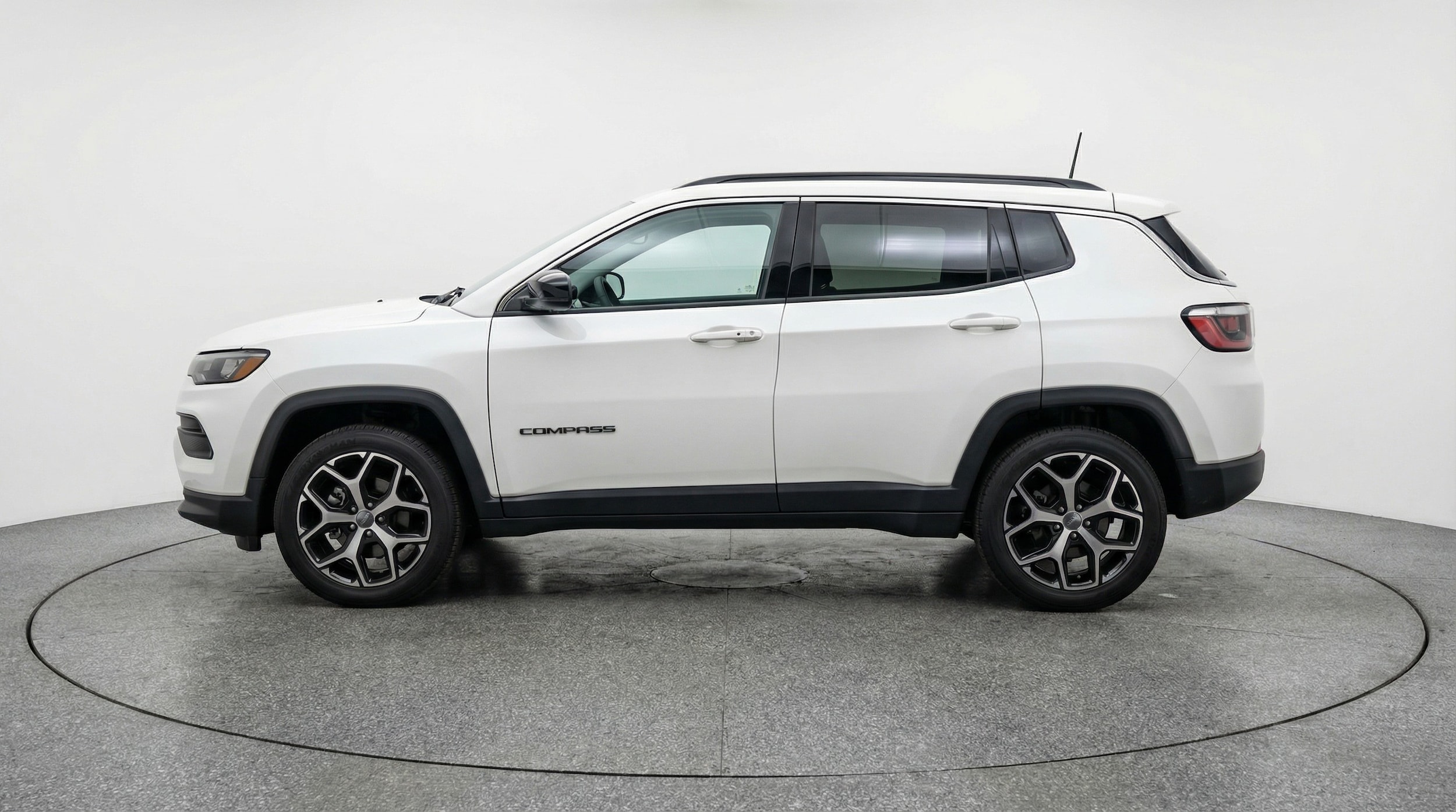 Thumbnail: 2025 Jeep Compass - 4