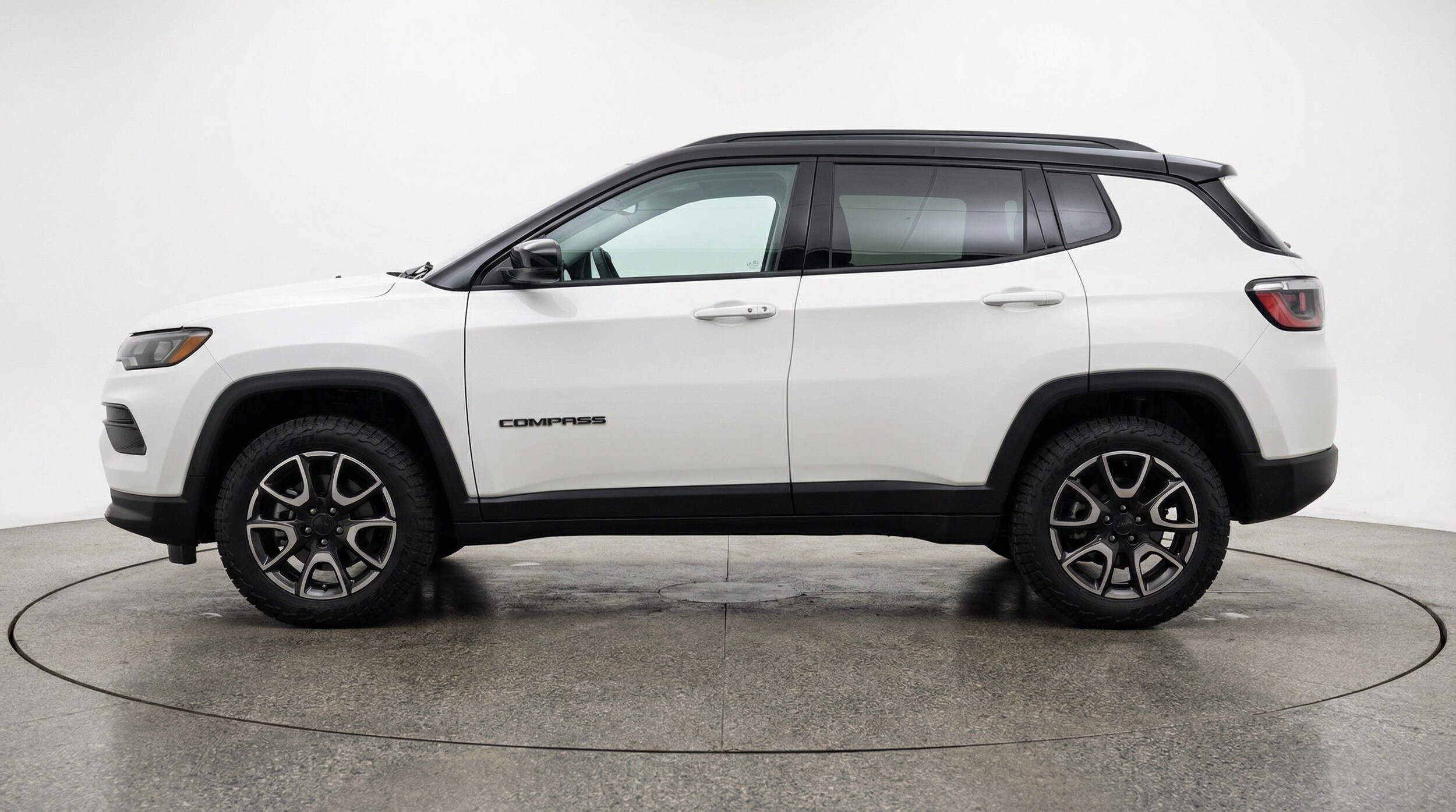 Thumbnail: 2025 Jeep Compass - 4
