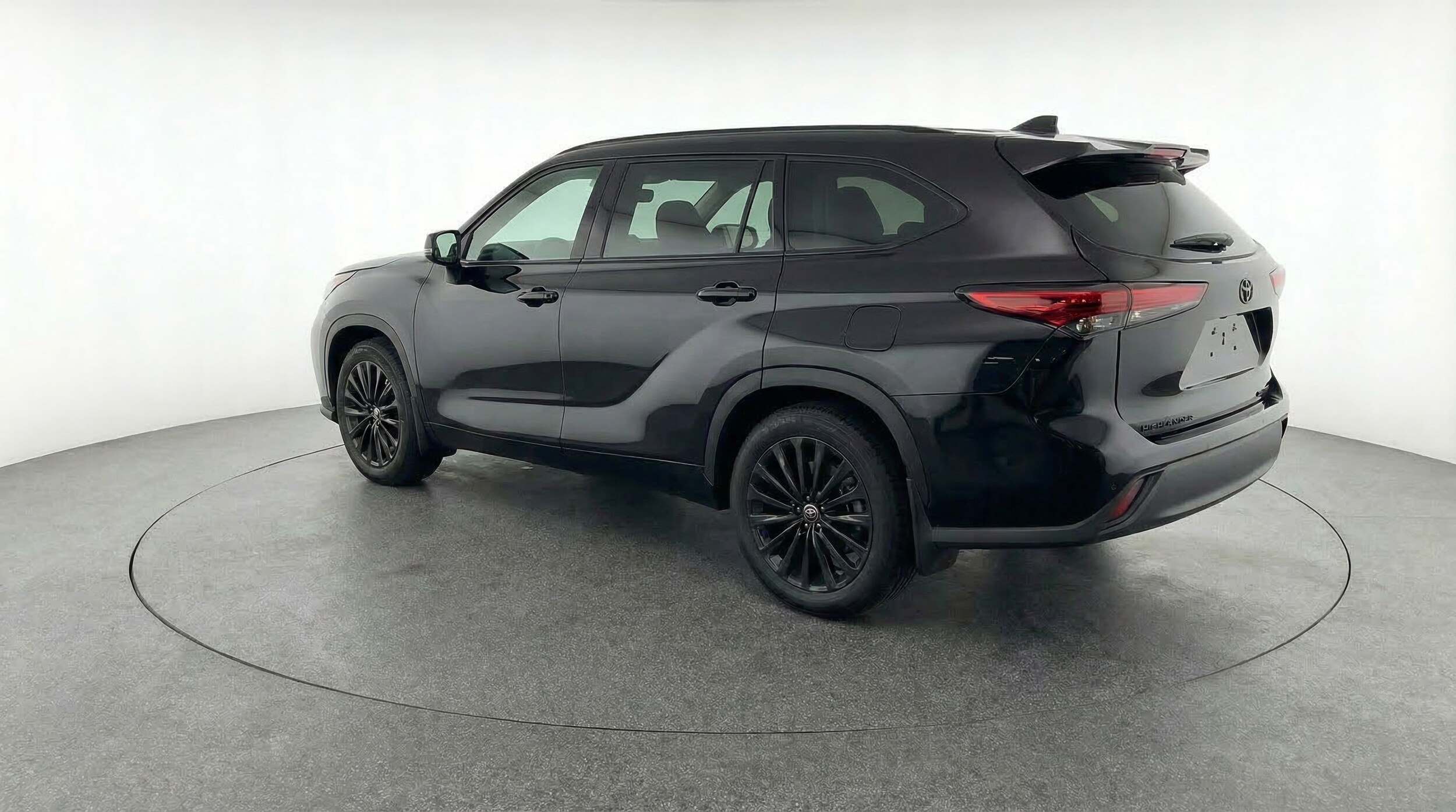 Thumbnail: 2025 Toyota Highlander - 5