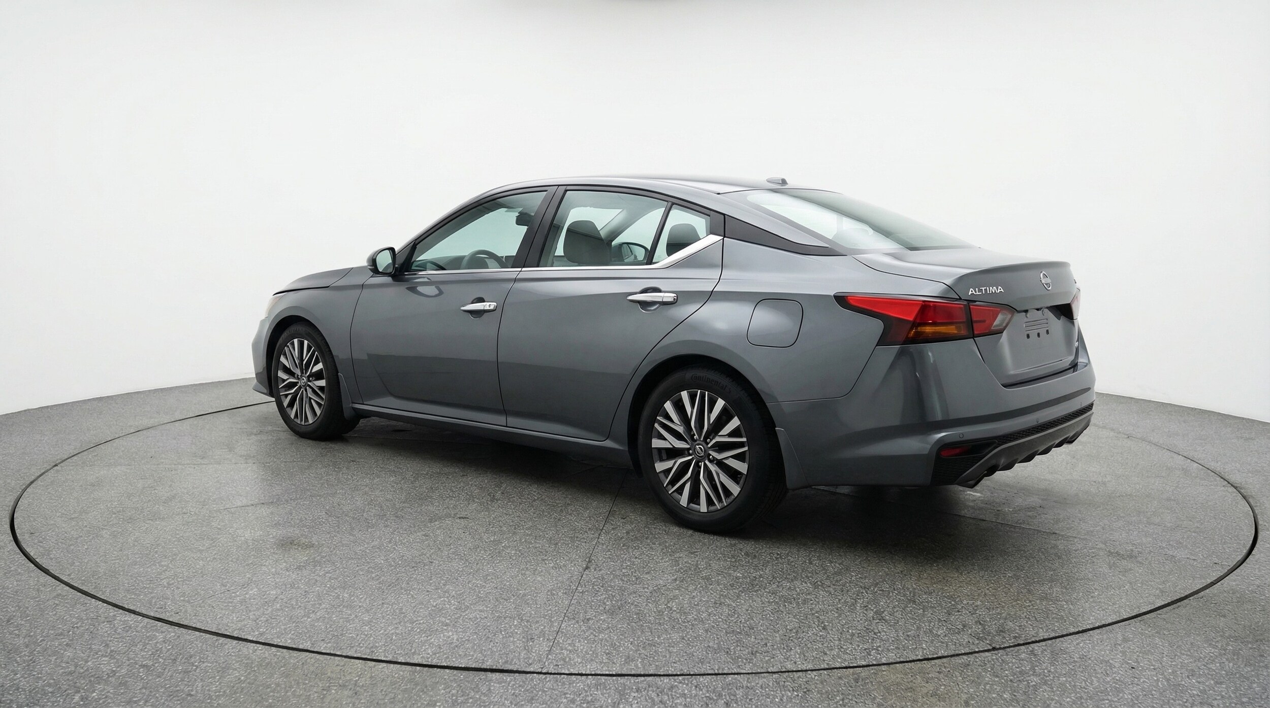 Thumbnail: 2025 Nissan Altima - 5