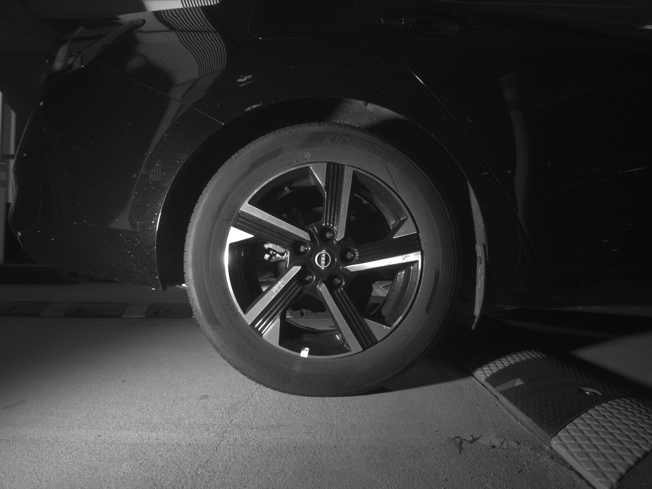 Thumbnail: 2025 Nissan Sentra - 12