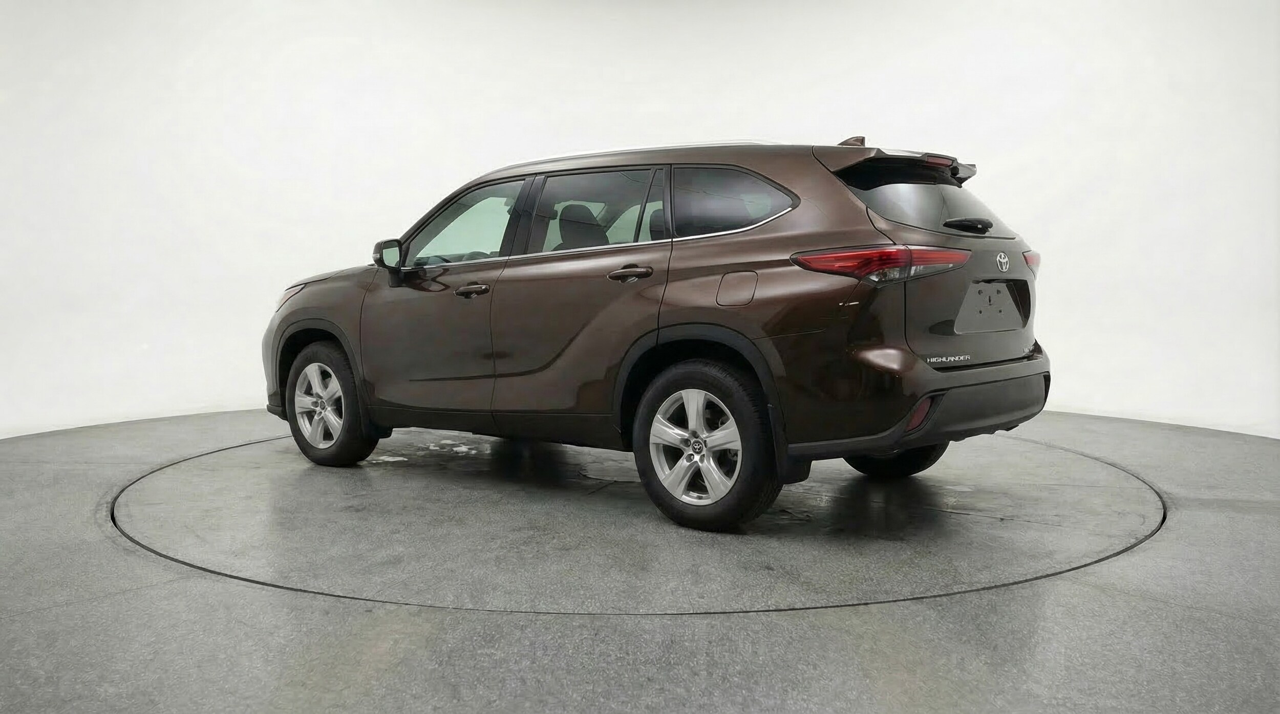 Thumbnail: 2025 Toyota Highlander - 5