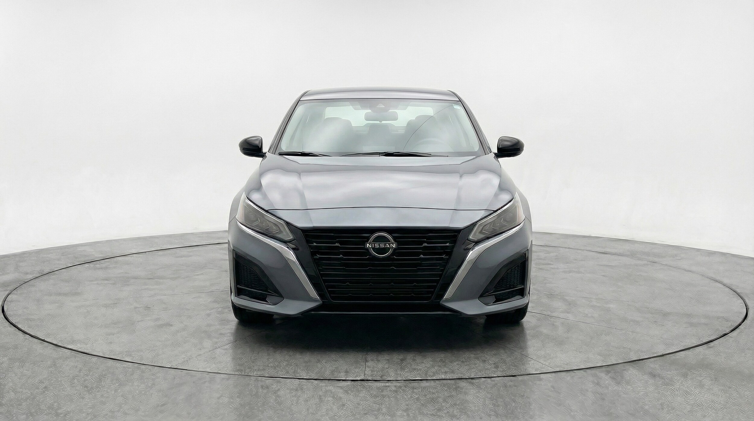 Thumbnail: 2025 Nissan Altima - 2