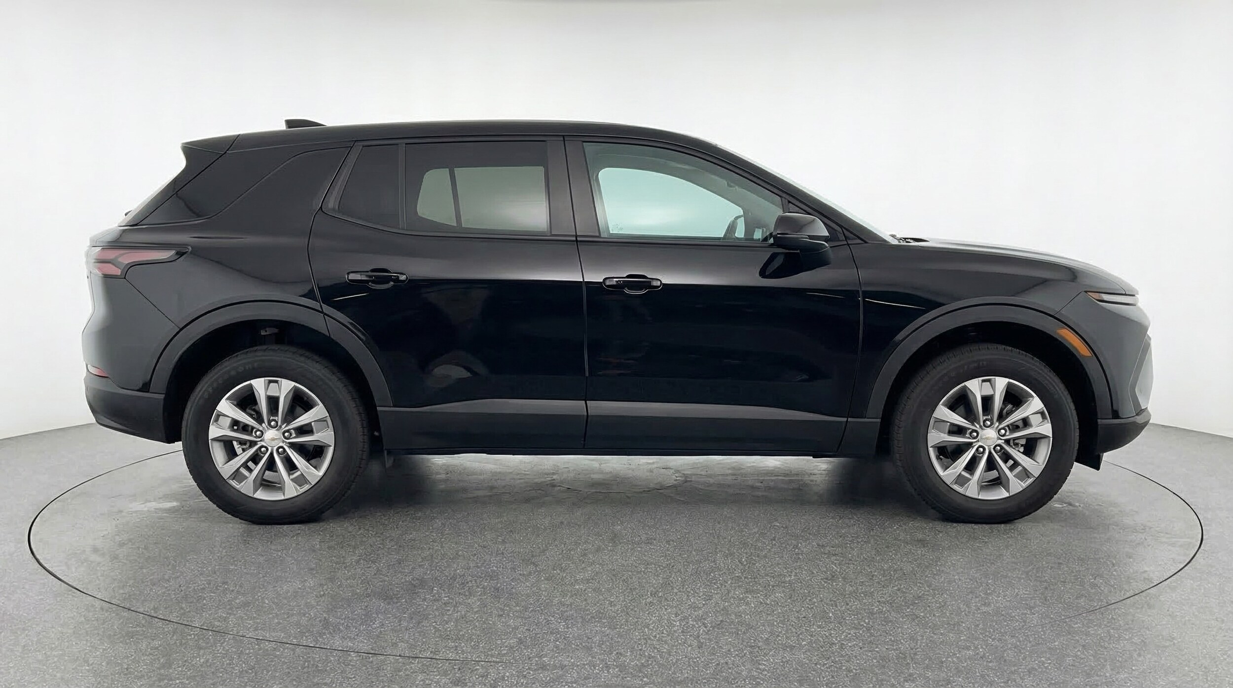 Thumbnail: 2025 Chevrolet Equinox - 8