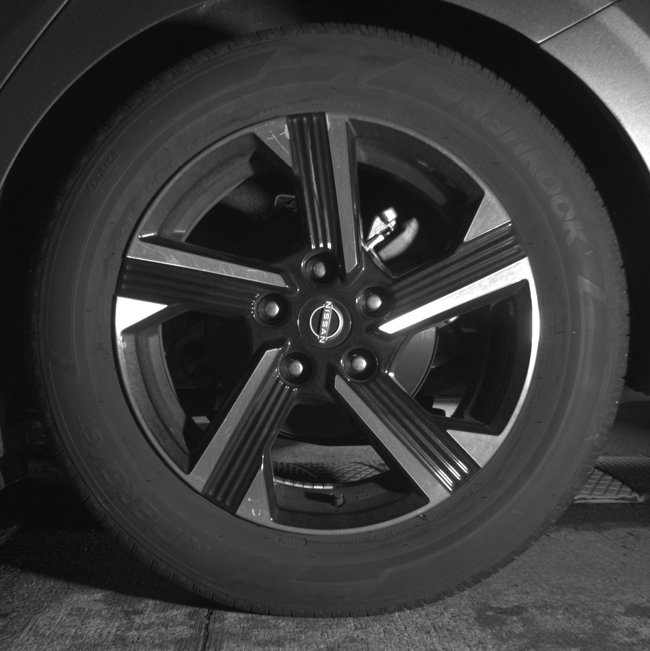 Thumbnail: 2025 Nissan Sentra - 11