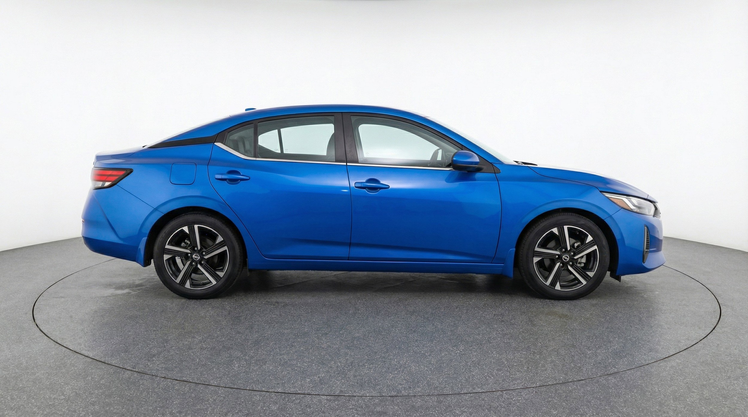 Thumbnail: 2025 Nissan Sentra - 11