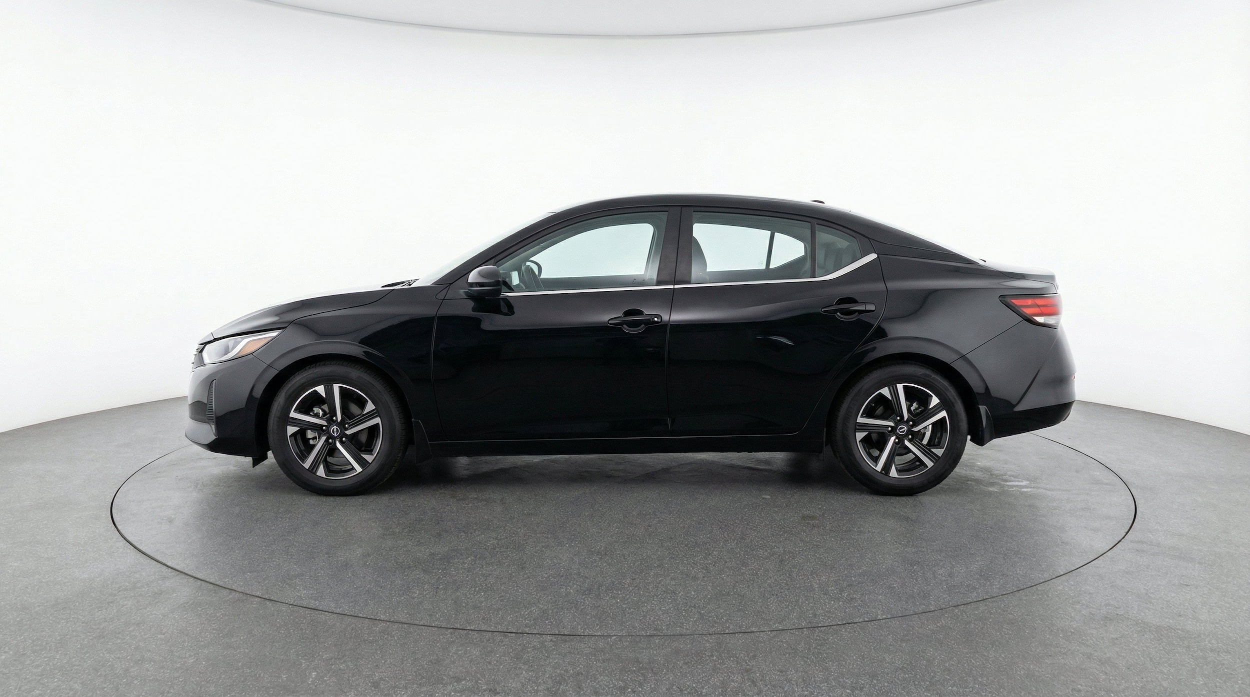 Thumbnail: 2025 Nissan Sentra - 5