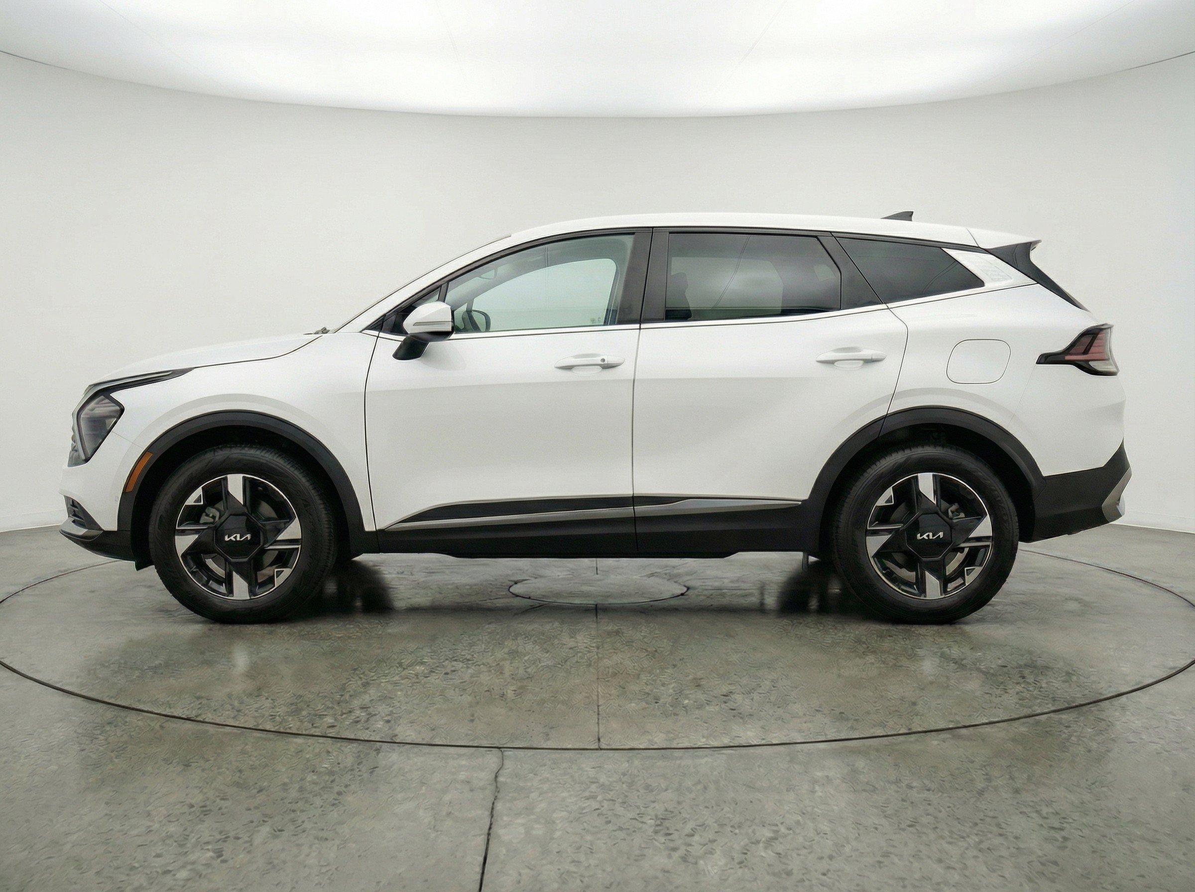 Thumbnail: 2026 Kia Sportage - 5