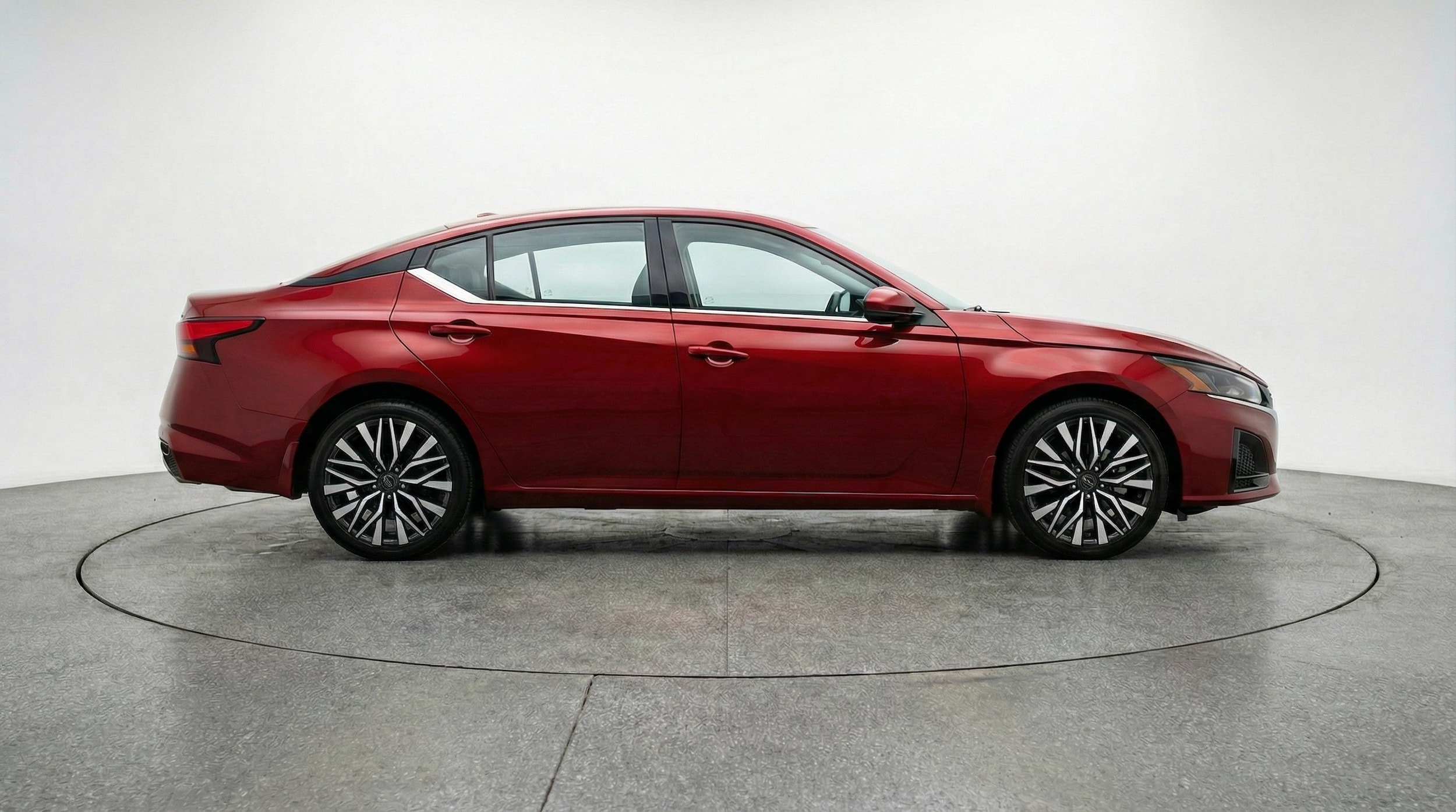 Thumbnail: 2025 Nissan Altima - 8