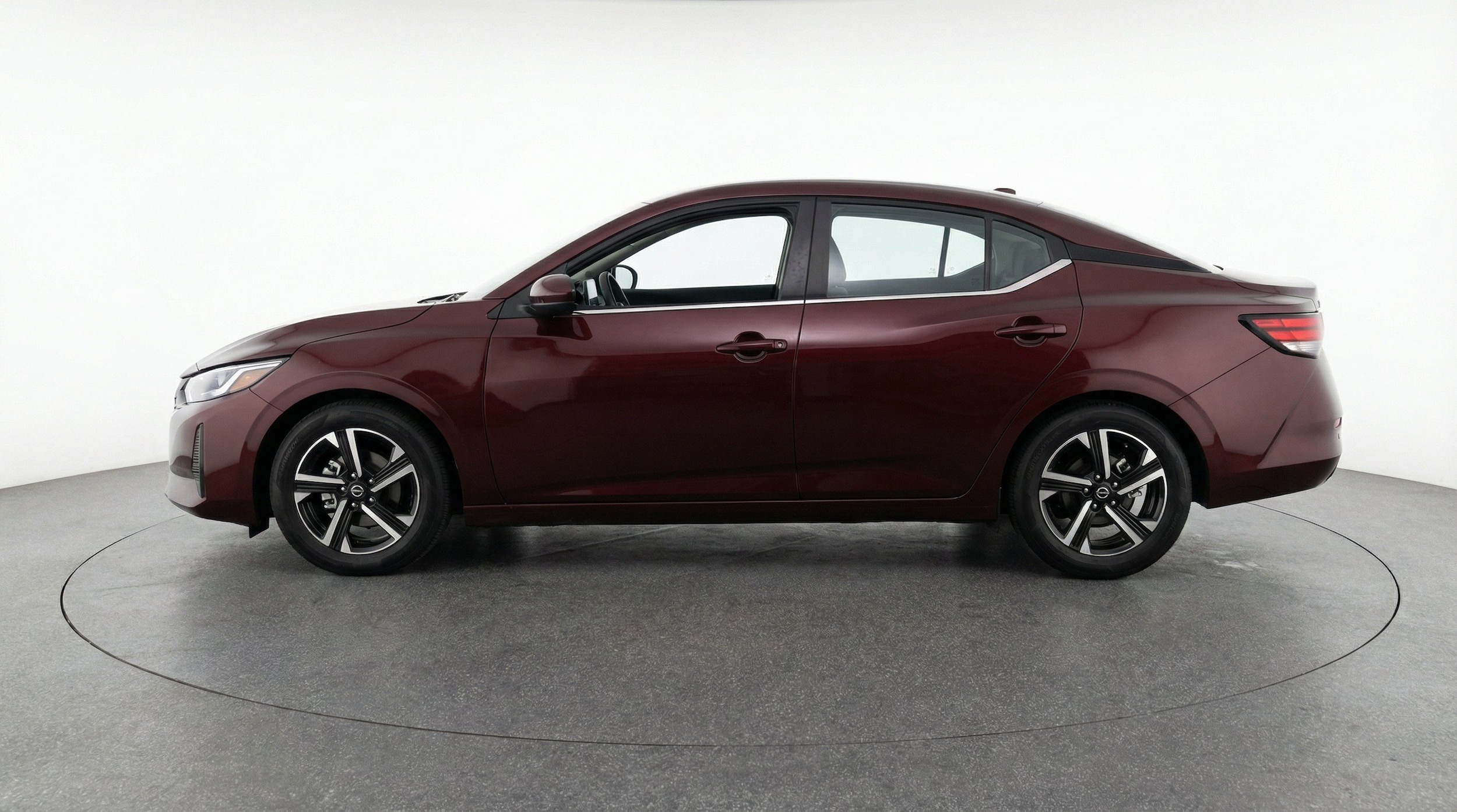 Thumbnail: 2025 Nissan Sentra - 5