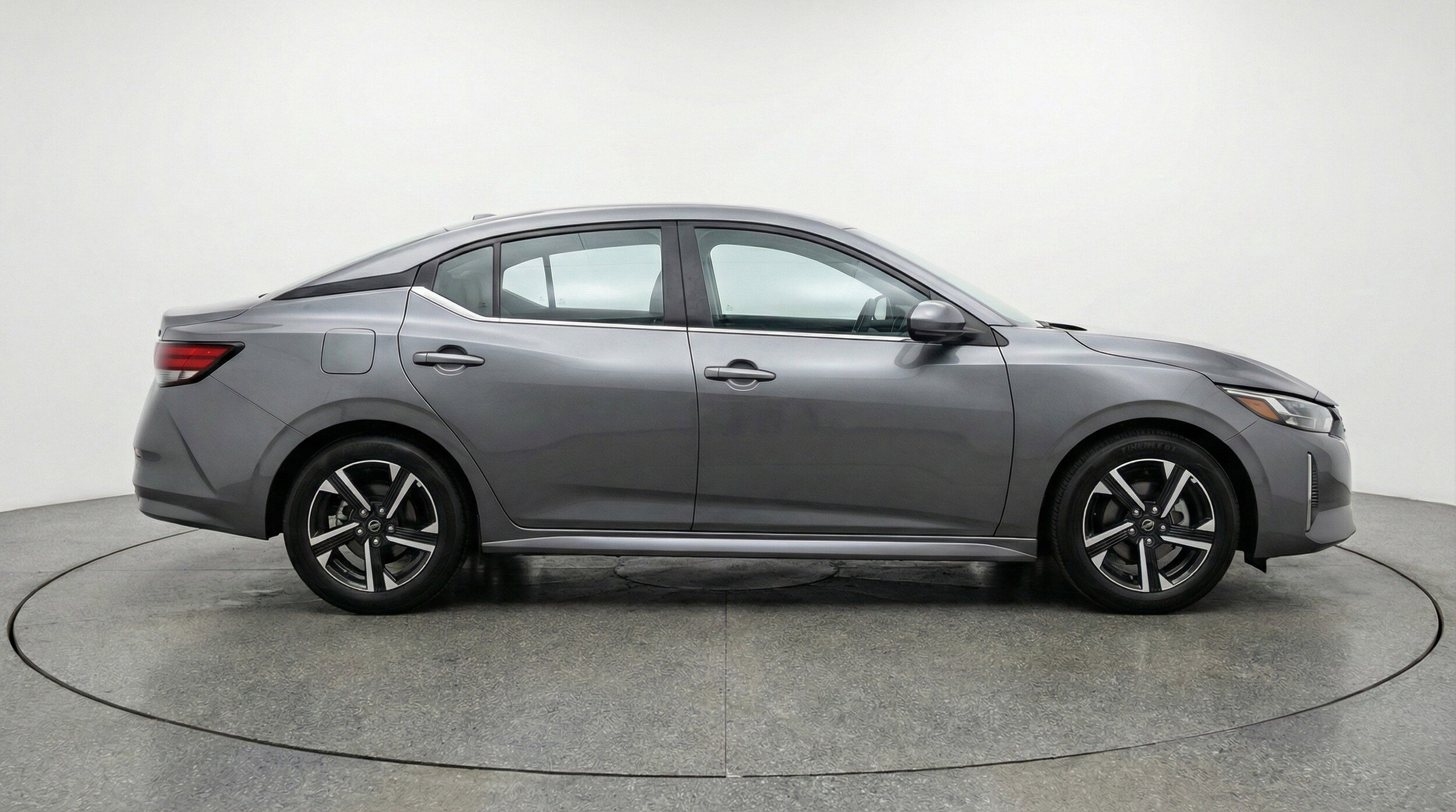 Thumbnail: 2025 Nissan Sentra - 11