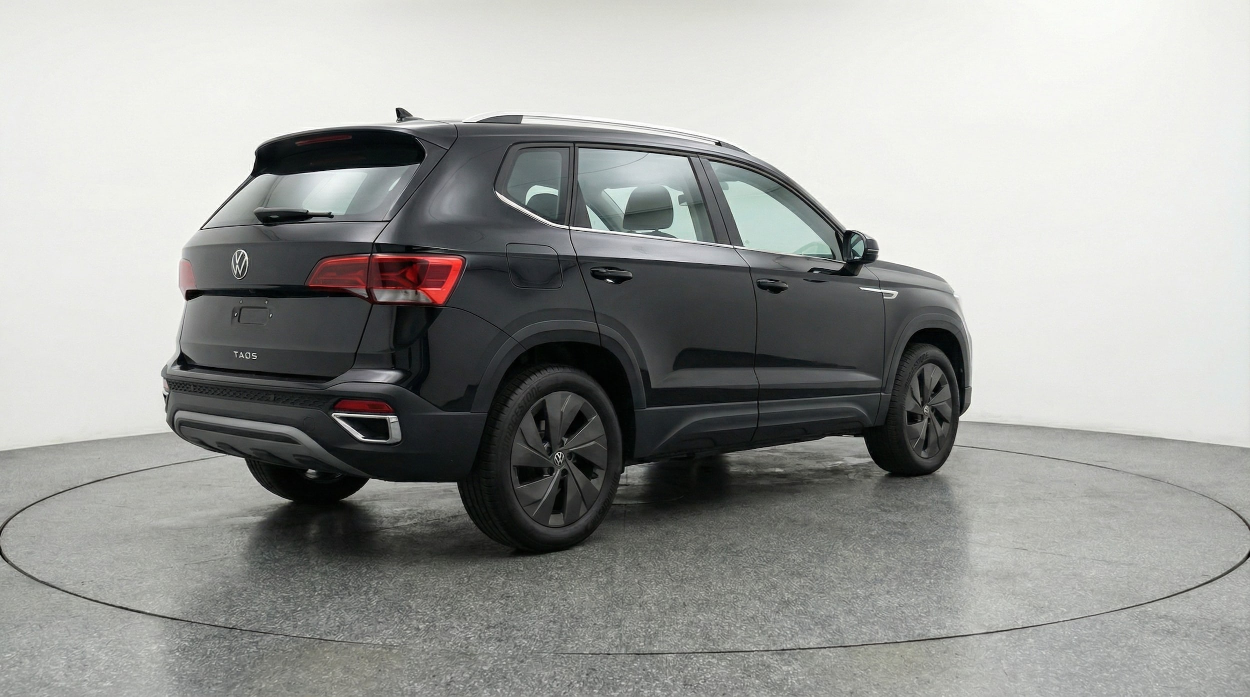 Thumbnail: 2025 Volkswagen Taos - 7