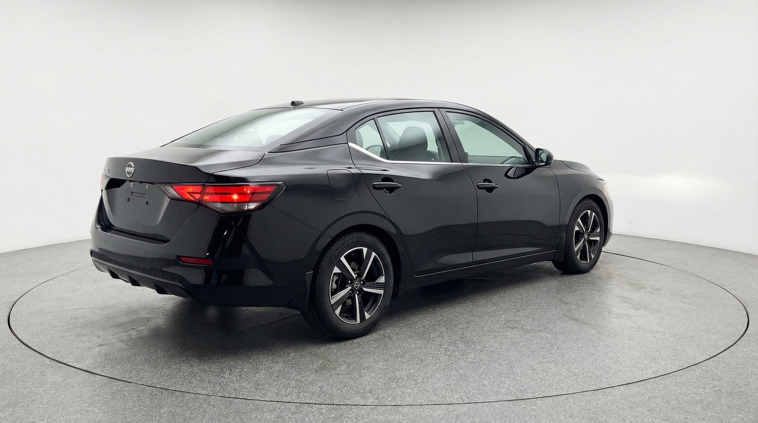 Thumbnail: 2025 Nissan Sentra - 9