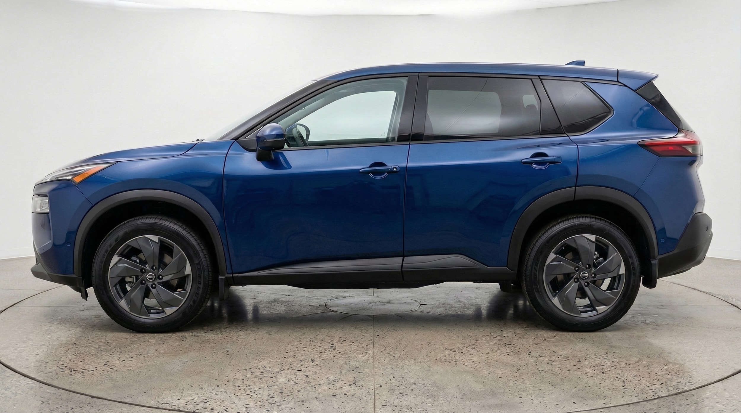 Thumbnail: 2025 Nissan Rogue - 4