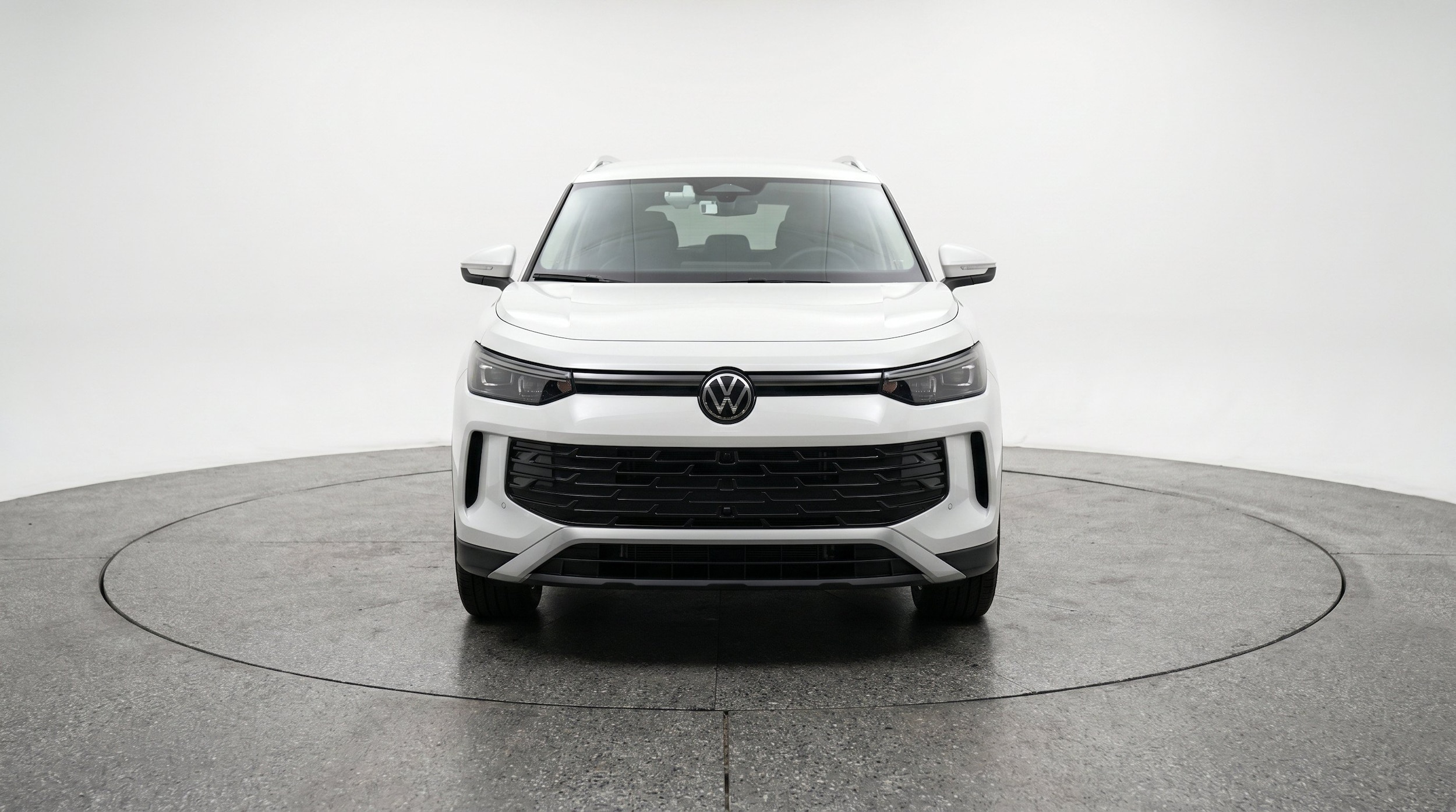 Thumbnail: 2026 Volkswagen Tiguan - 2