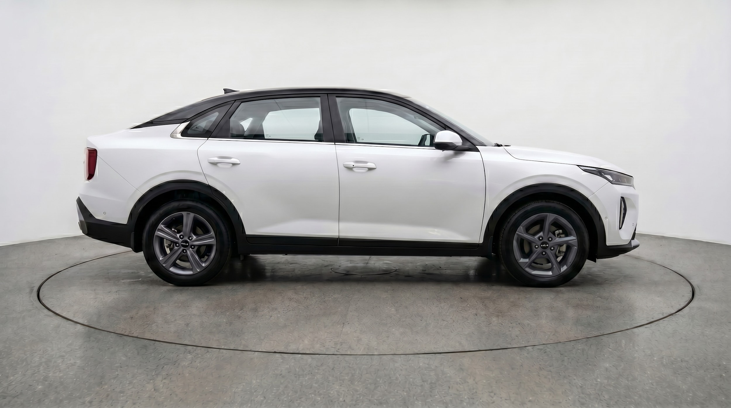 Thumbnail: 2025 Kia K4 - 8