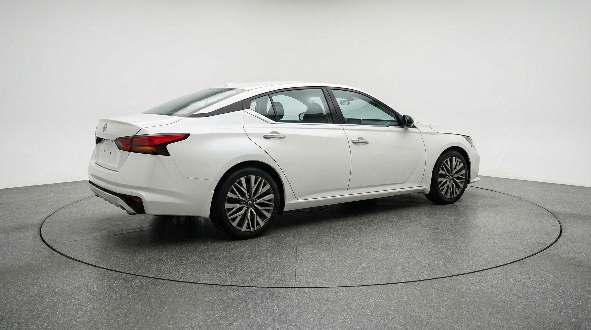 Thumbnail: 2025 Nissan Altima - 7