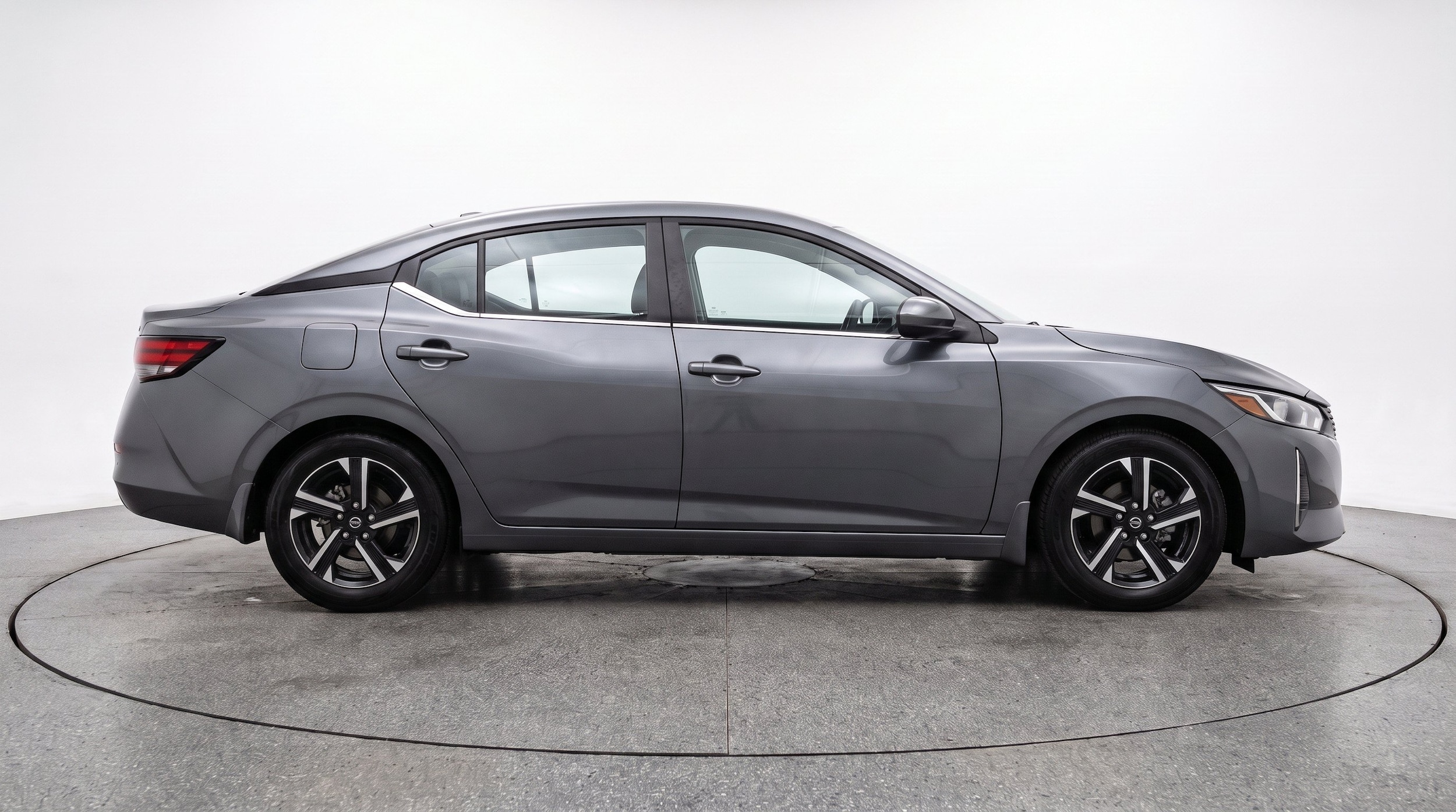 Thumbnail: 2025 Nissan Sentra - 11