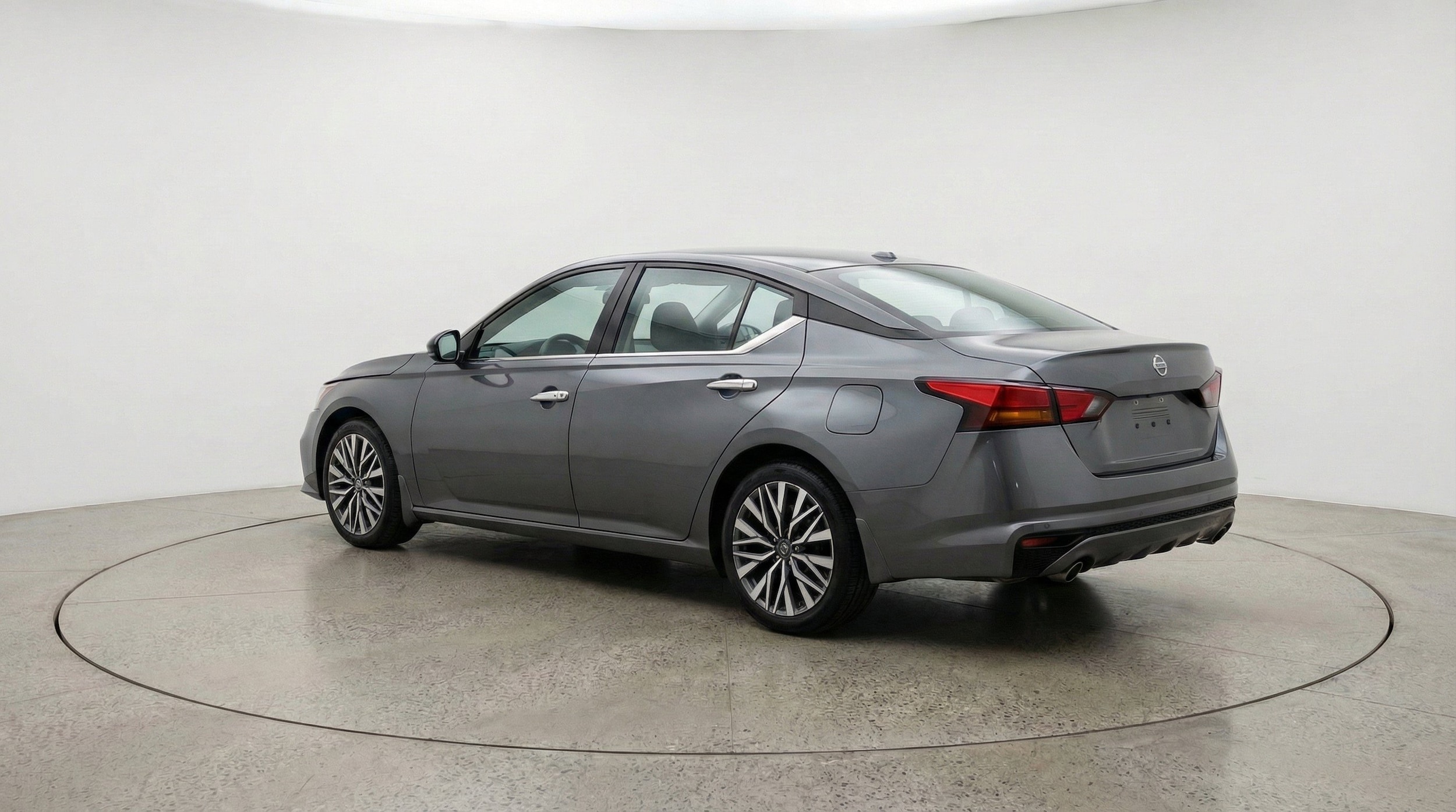 Thumbnail: 2025 Nissan Altima - 6