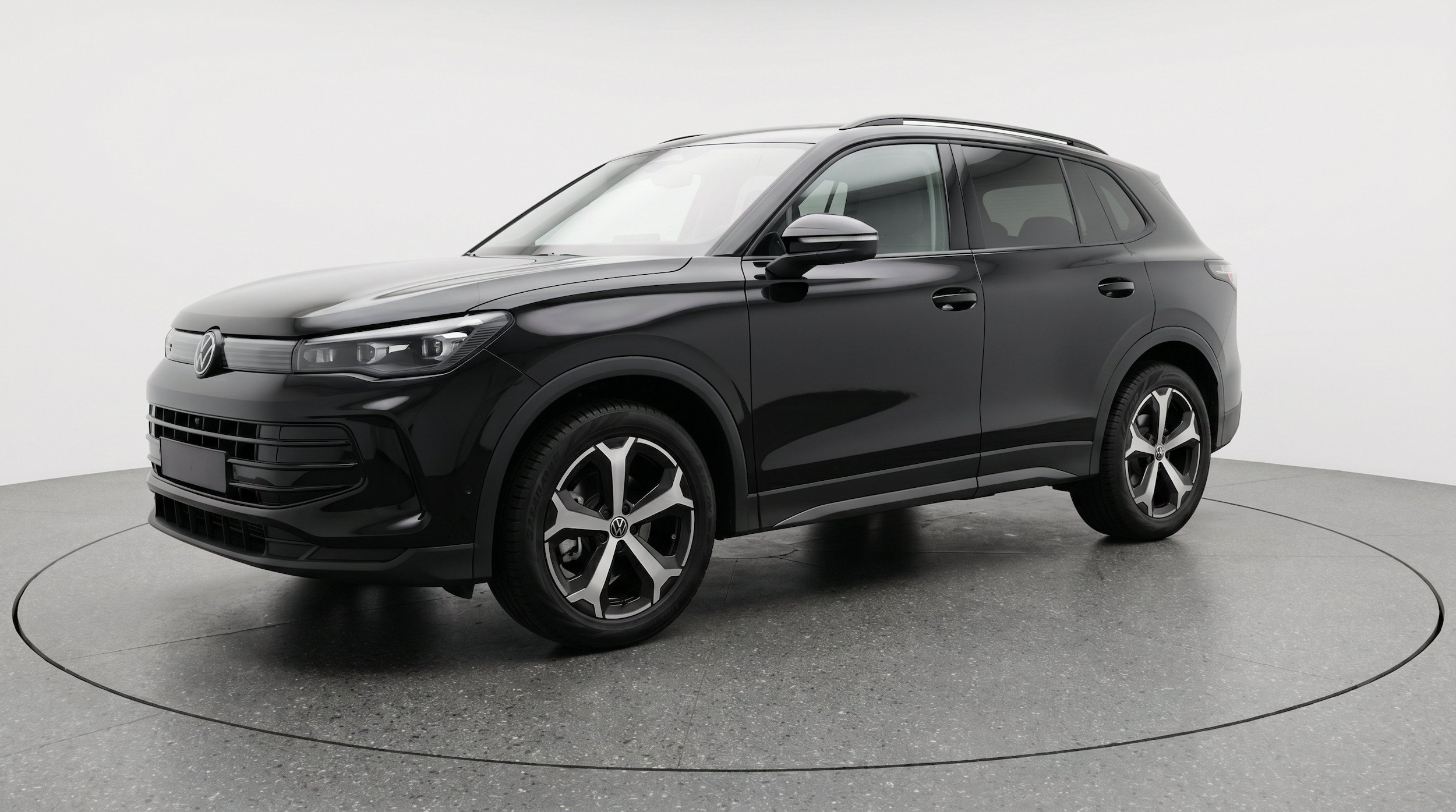 Thumbnail: 2026 Volkswagen Tiguan - 3