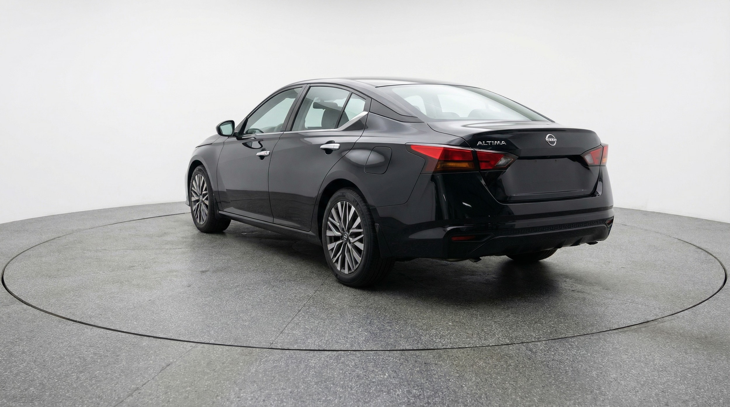 Thumbnail: 2025 Nissan Altima - 7