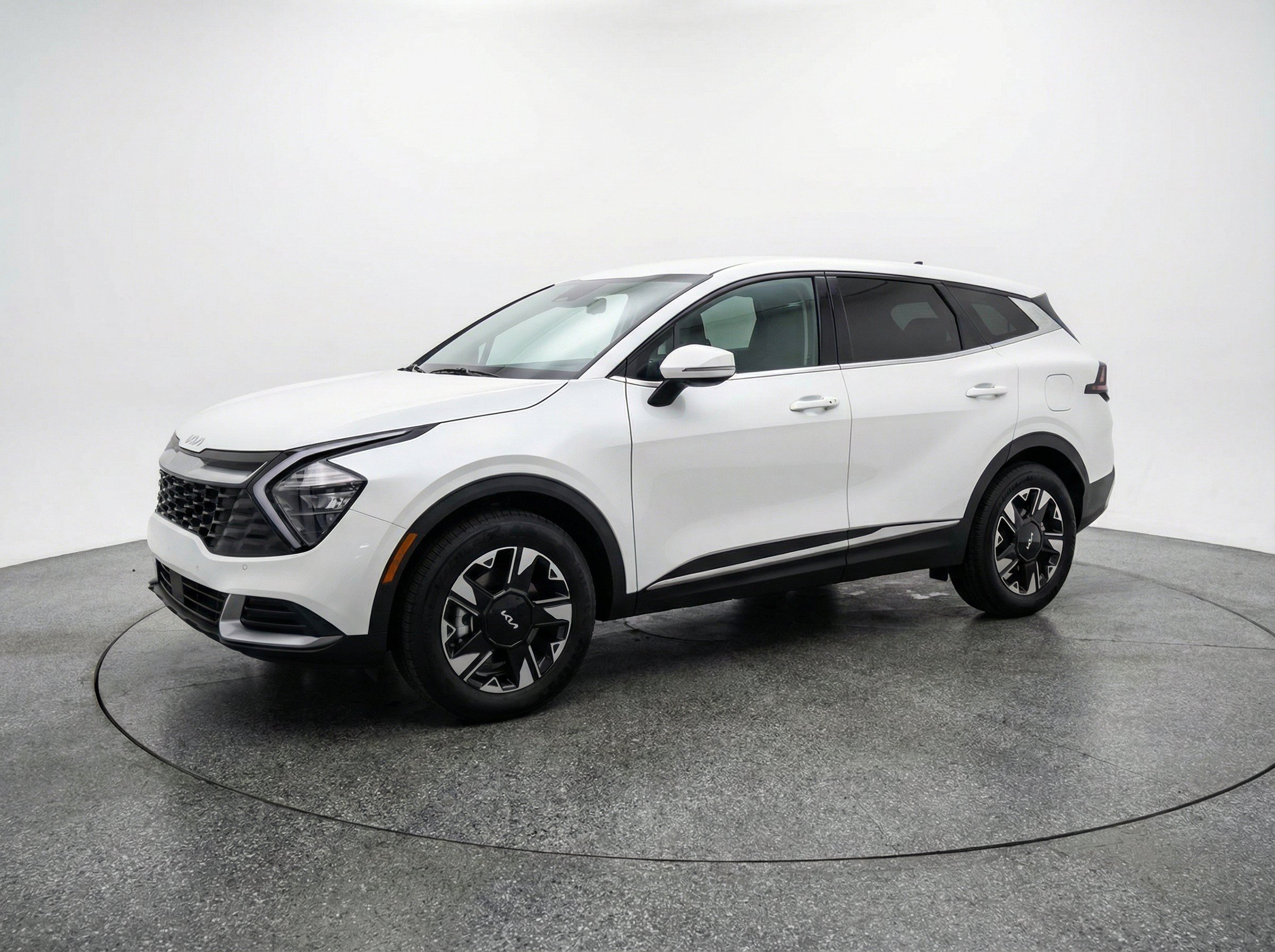 Thumbnail: 2026 Kia Sportage - 3