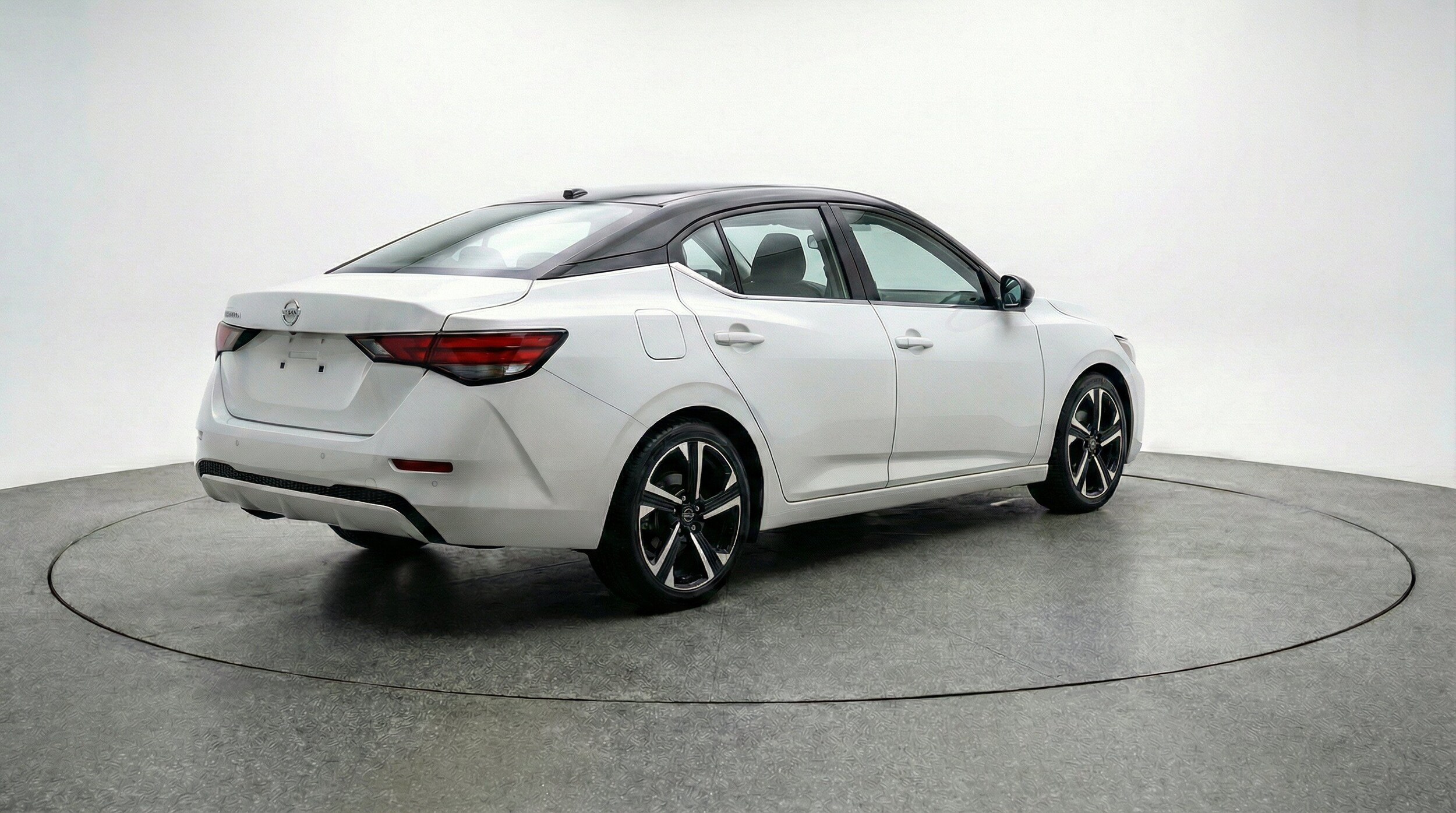 Thumbnail: 2025 Nissan Sentra - 9