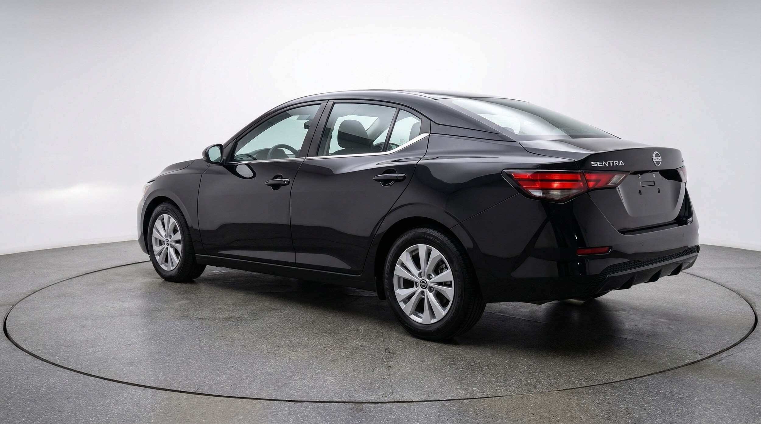 Thumbnail: 2025 Nissan Sentra - 5