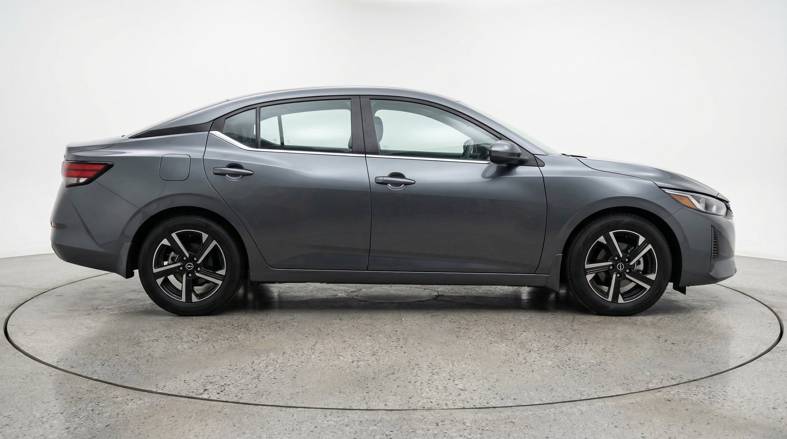 Thumbnail: 2025 Nissan Sentra - 11