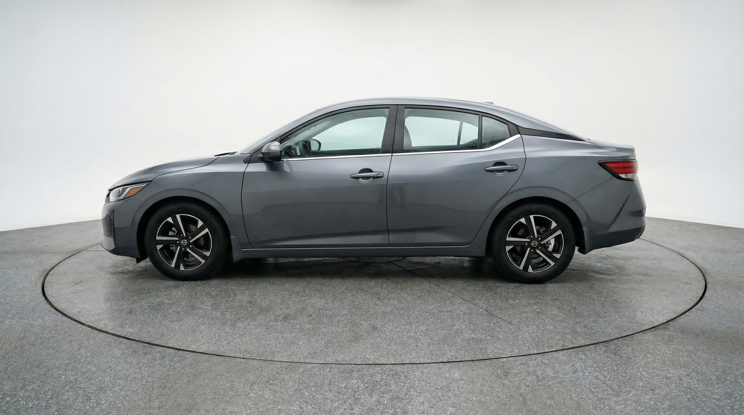 Thumbnail: 2025 Nissan Sentra - 4