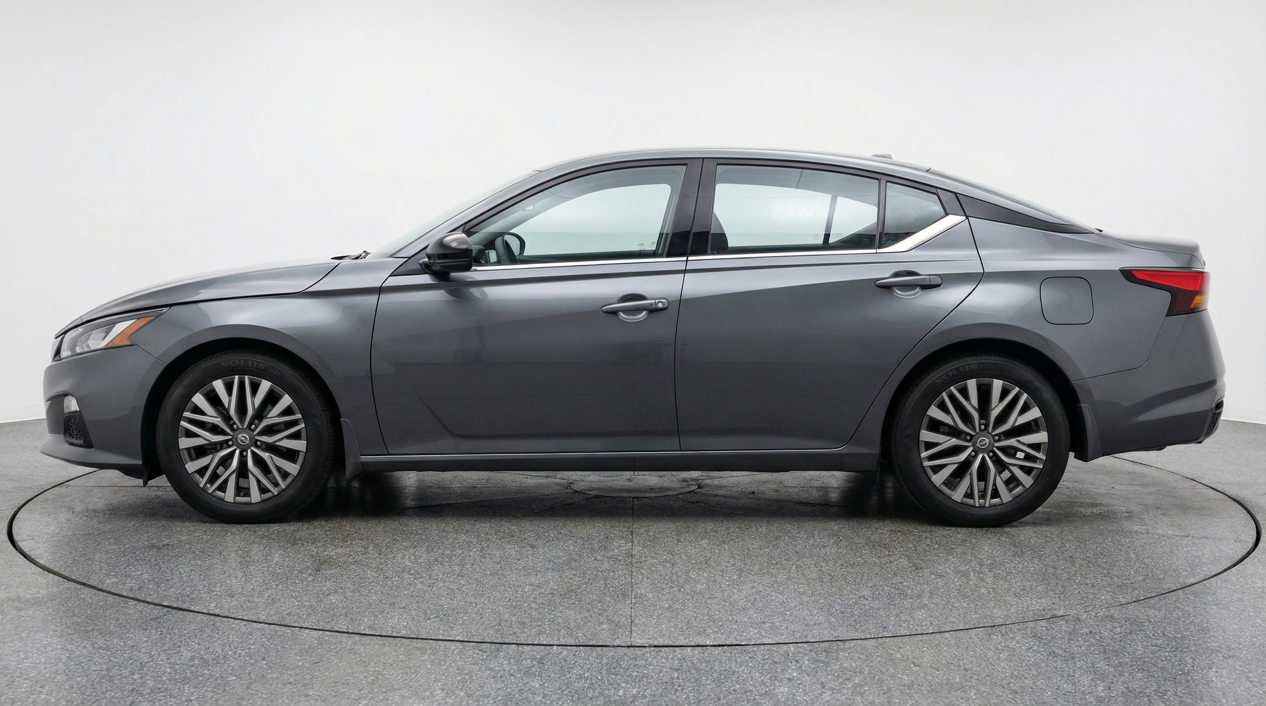Thumbnail: 2025 Nissan Altima - 4