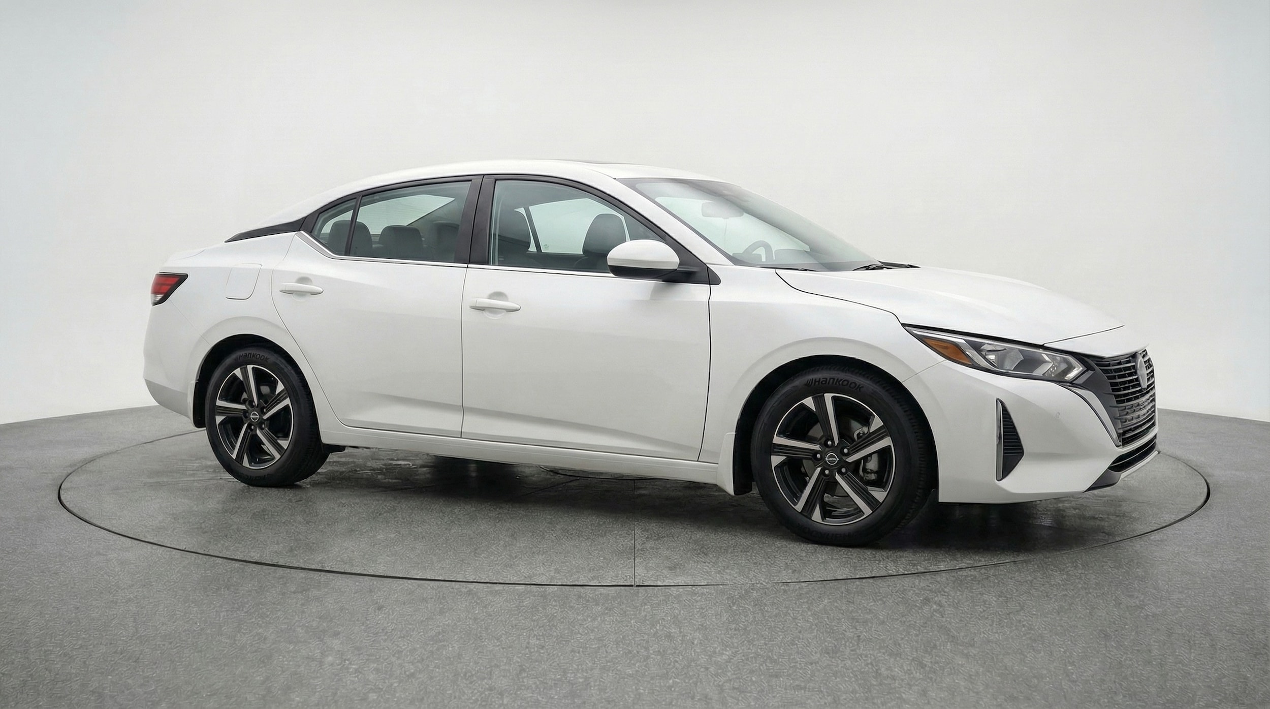 Thumbnail: 2025 Nissan Sentra - 1