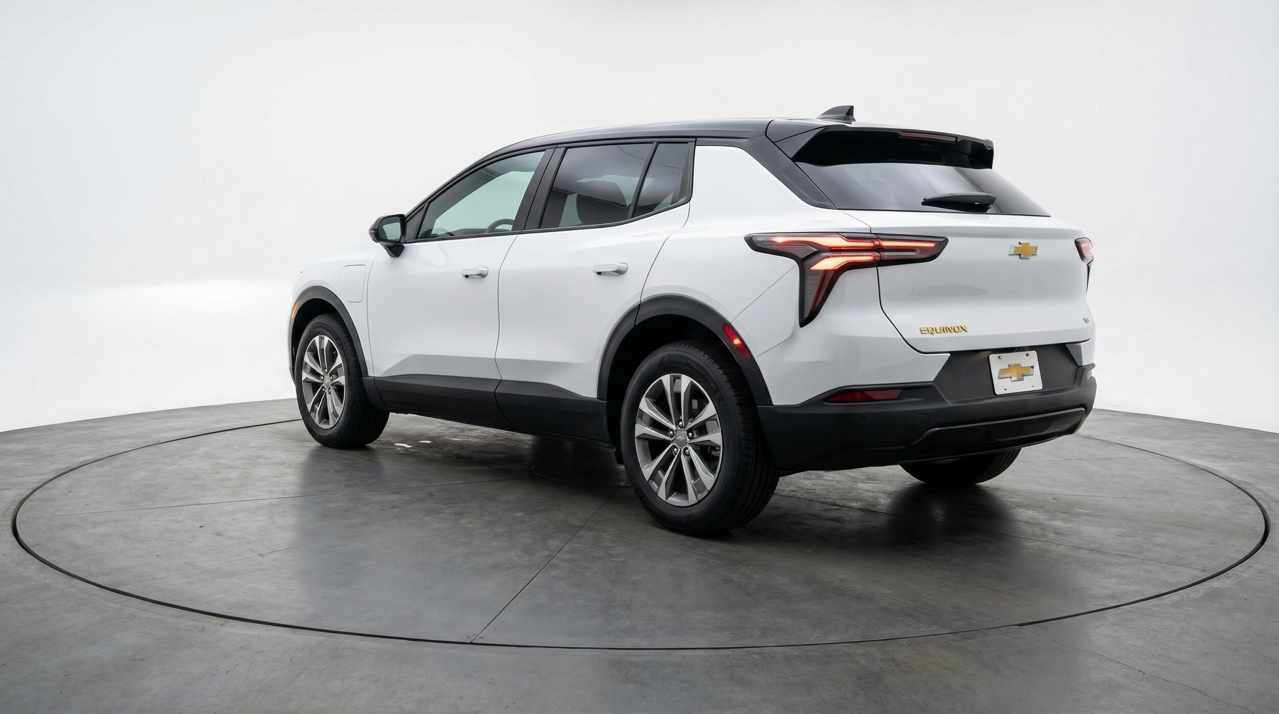 Thumbnail: 2025 Chevrolet Equinox - 5