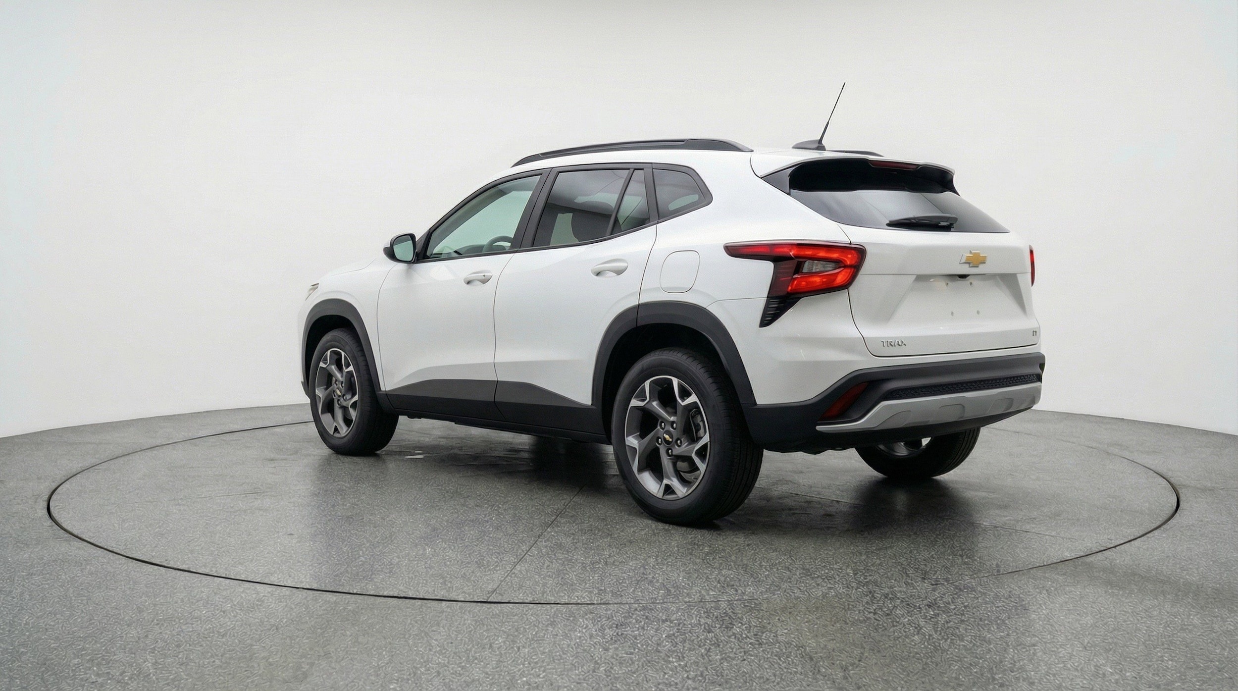 Thumbnail: 2025 Chevrolet Trax - 6