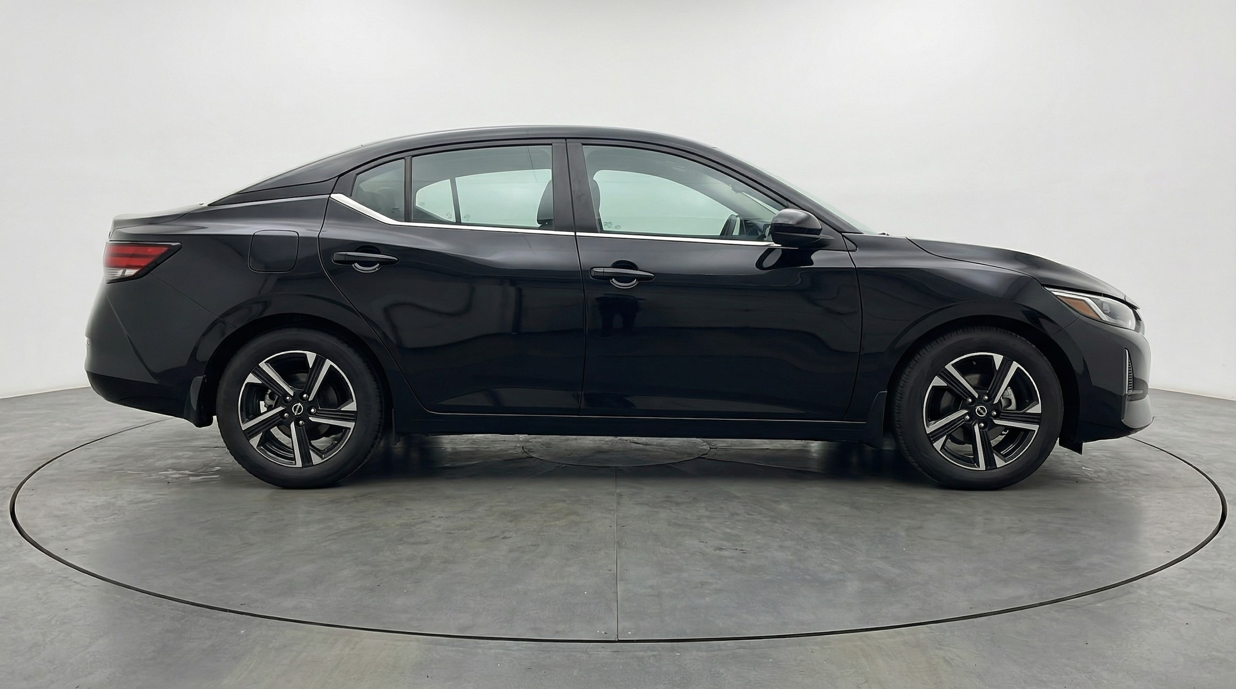 Thumbnail: 2025 Nissan Sentra - 8
