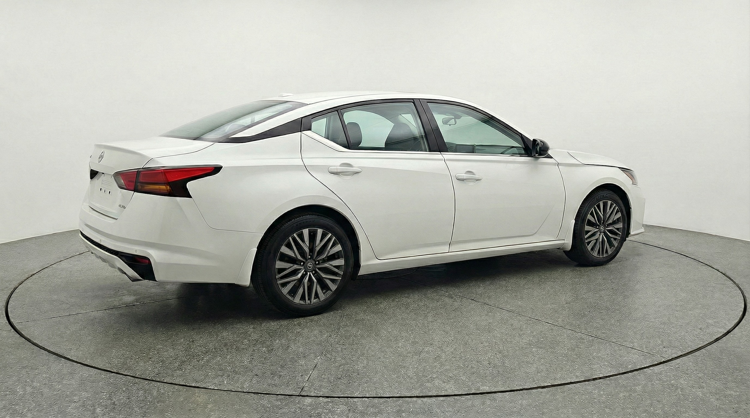 Thumbnail: 2025 Nissan Altima - 7