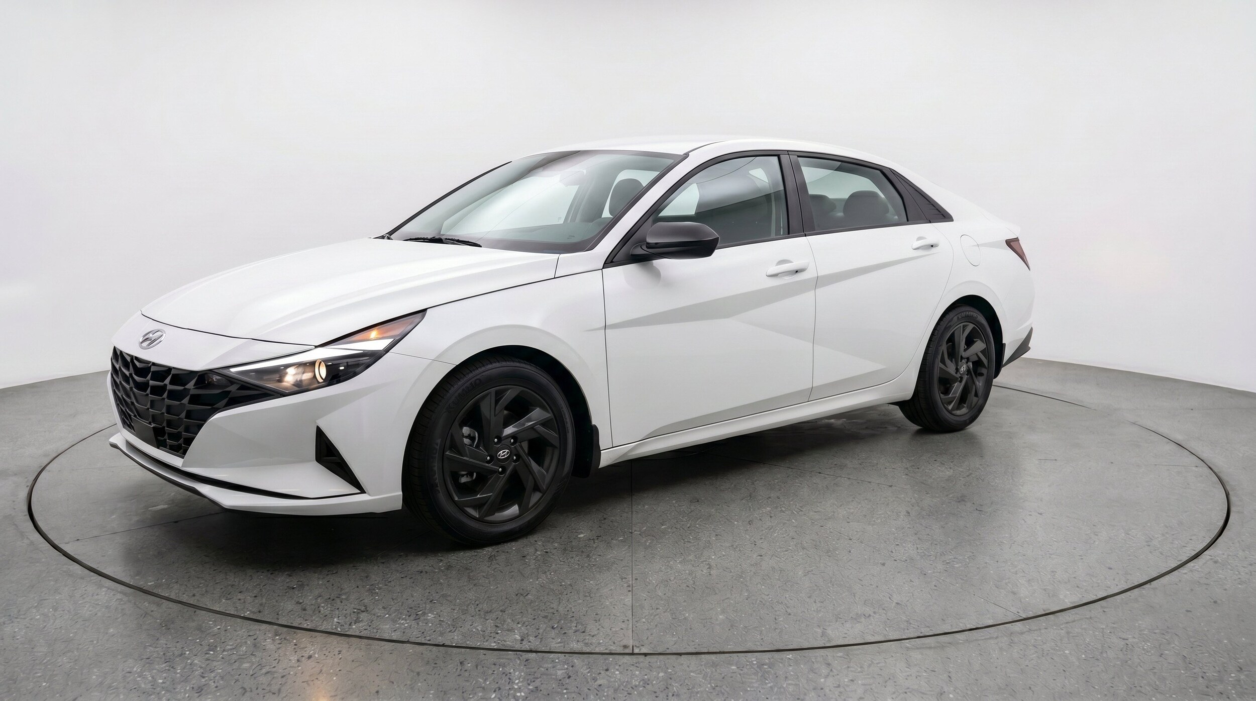 Thumbnail: 2026 Hyundai Elantra - 3
