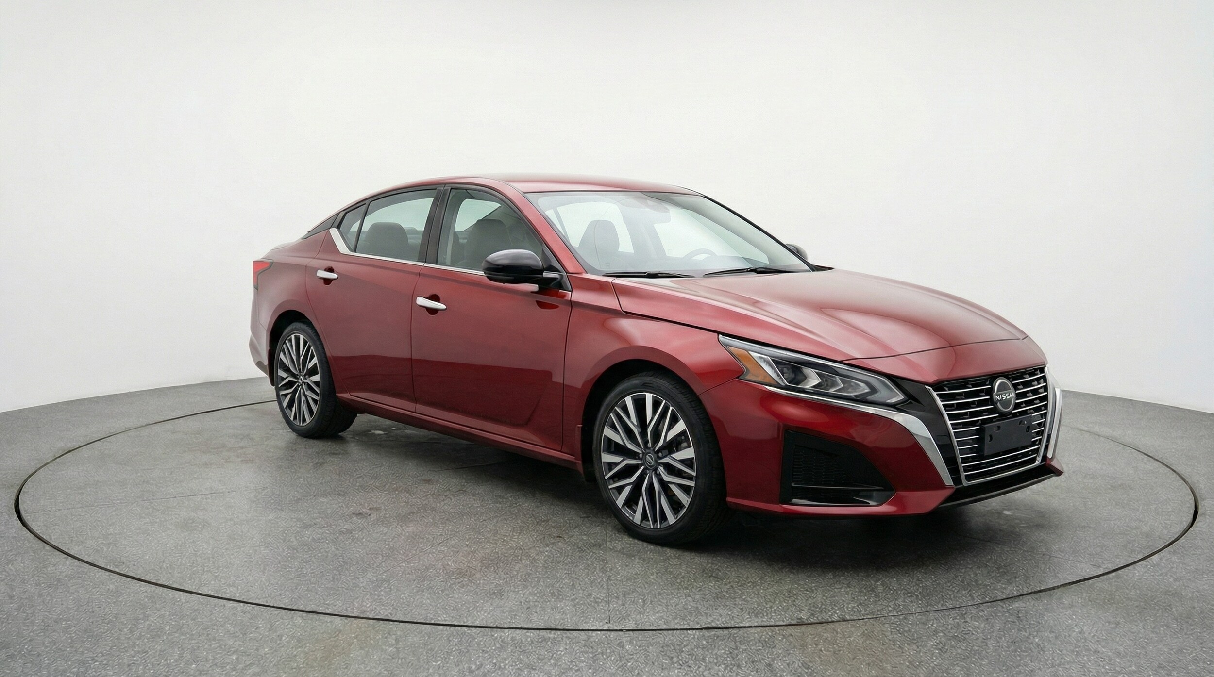 Thumbnail: 2025 Nissan Altima - 1