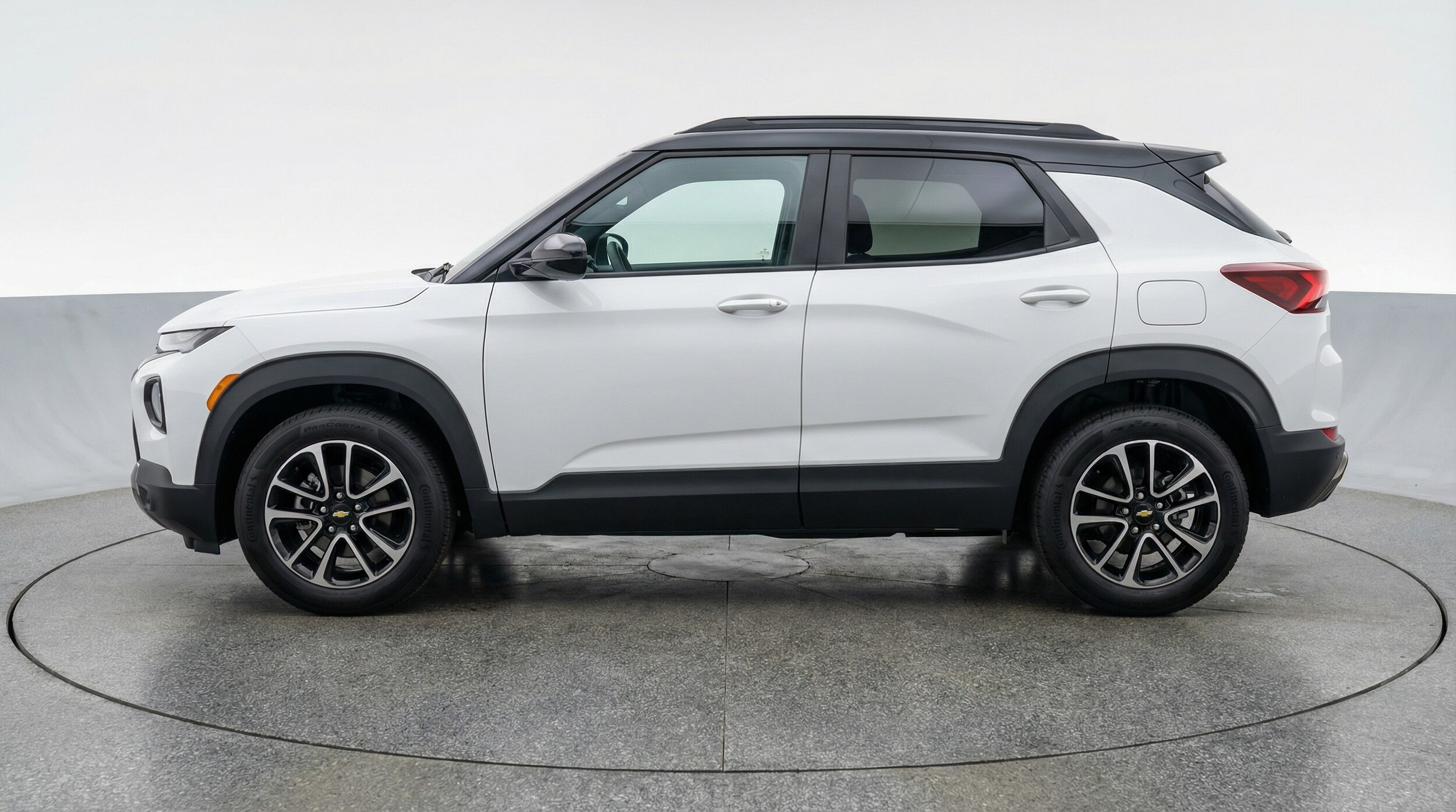 Thumbnail: 2025 Chevrolet TrailBlazer - 4