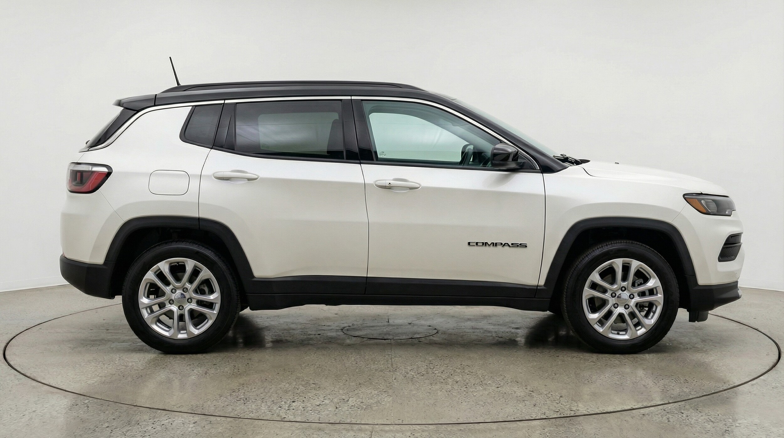 Thumbnail: 2025 Jeep Compass - 8