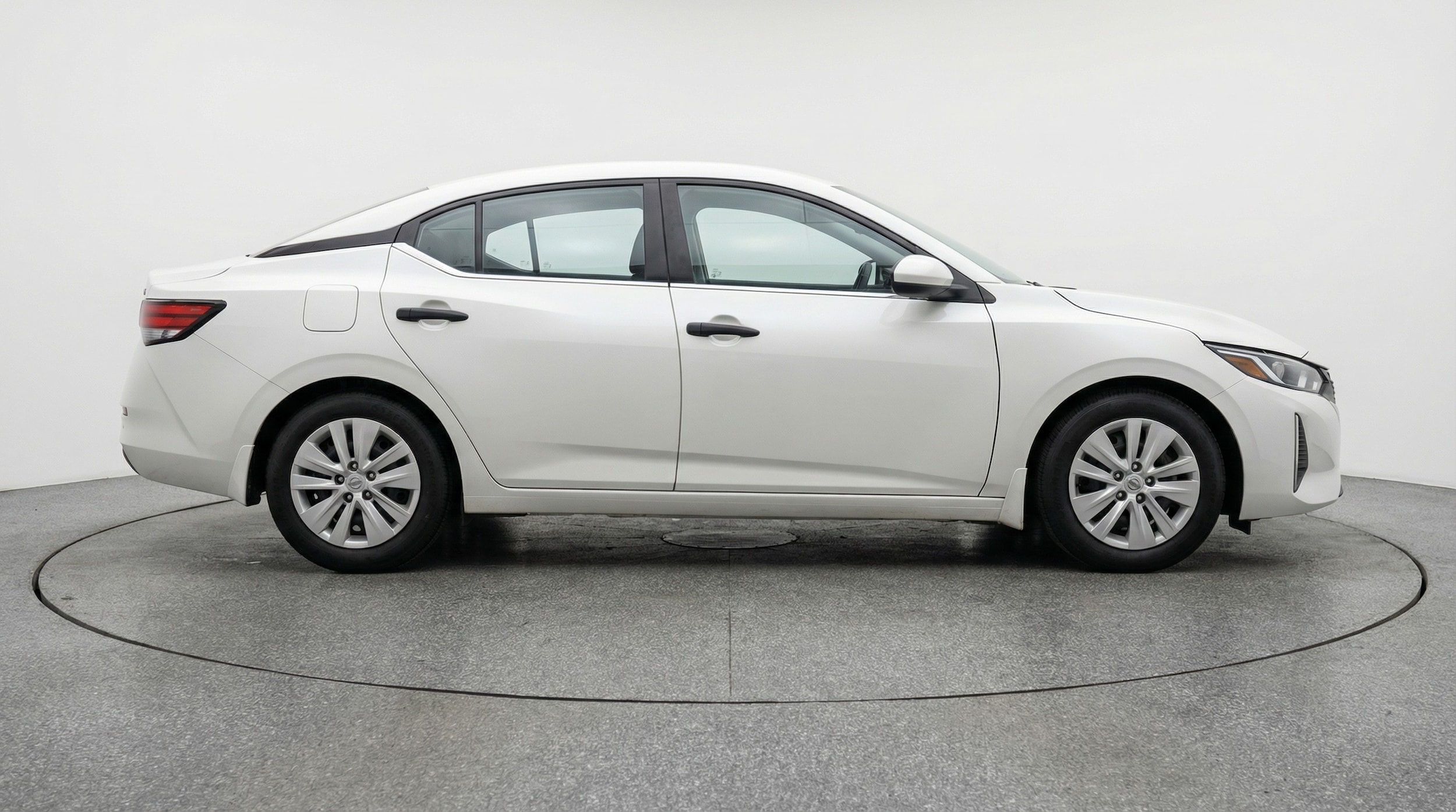 Thumbnail: 2025 Nissan Sentra - 8