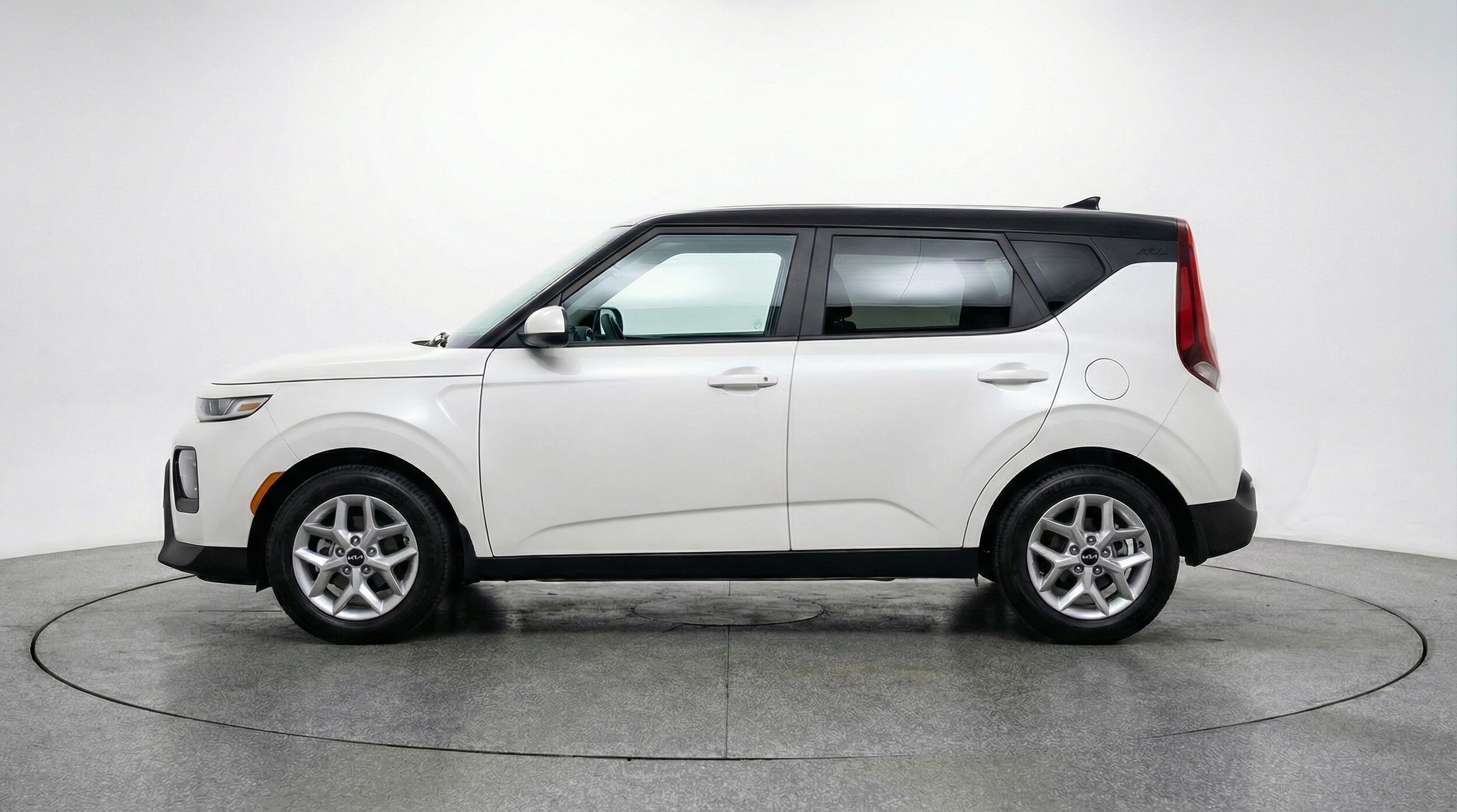 Thumbnail: 2025 Kia Soul - 4