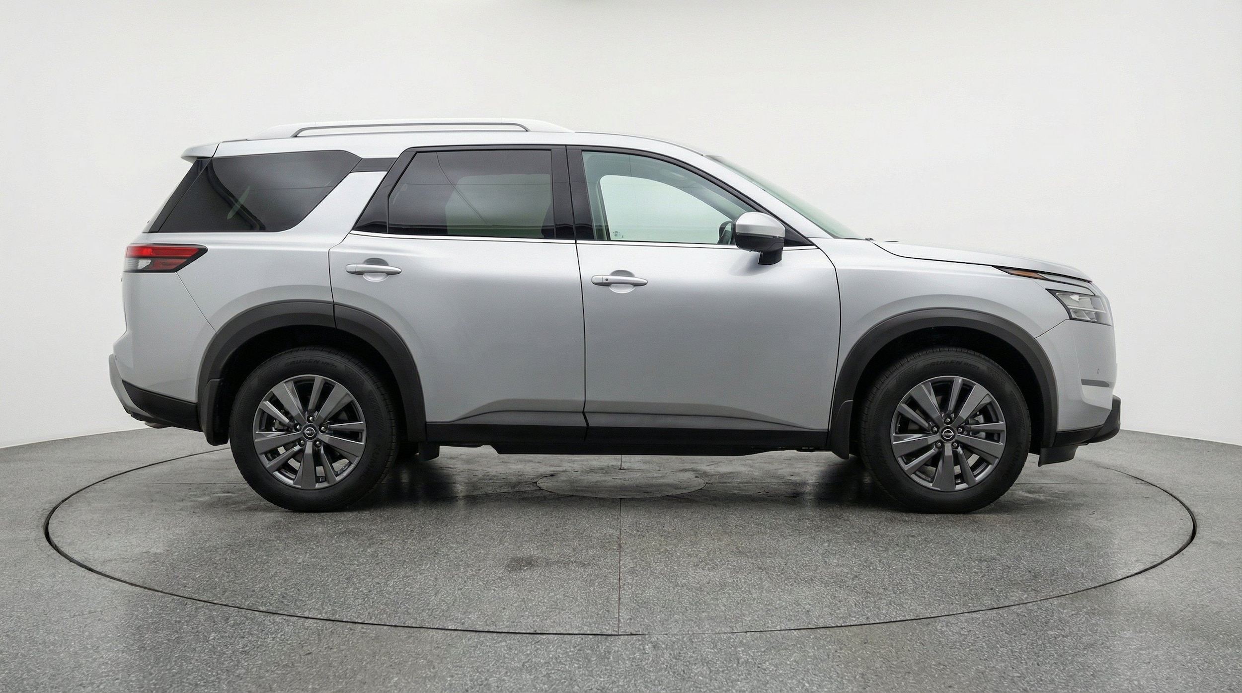 Thumbnail: 2025 Nissan Pathfinder - 11