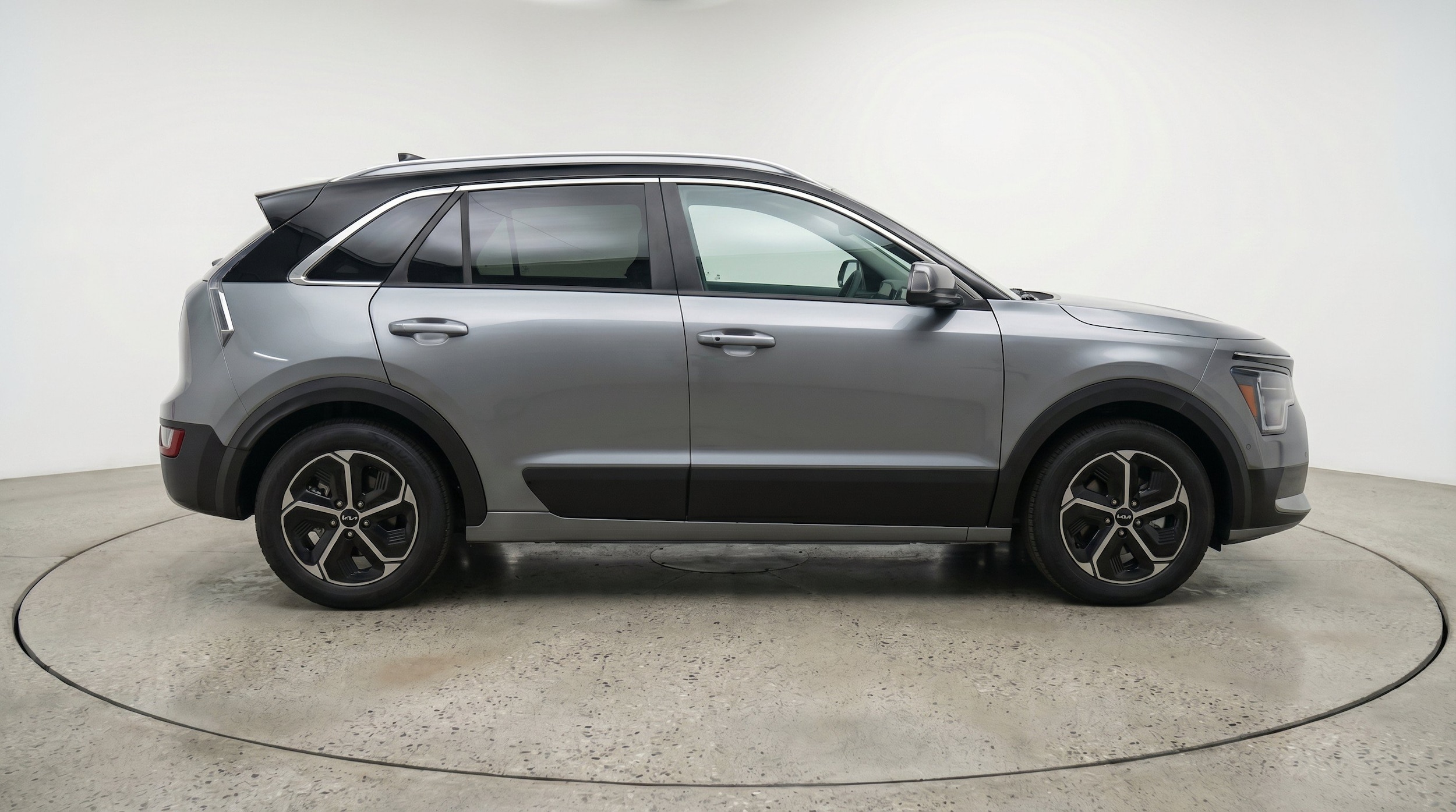 Thumbnail: 2026 Kia Niro - 11
