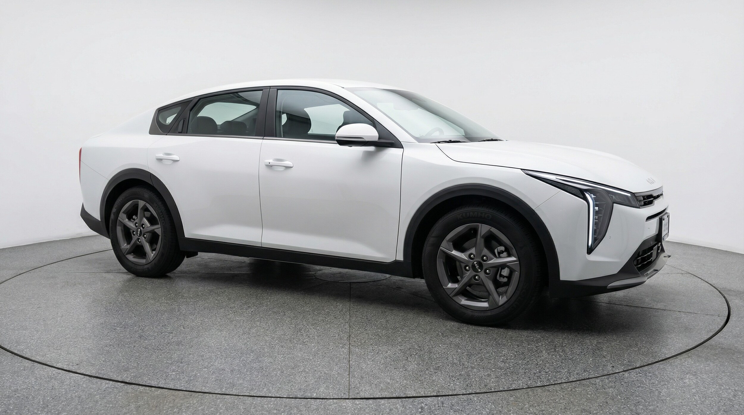 Thumbnail: 2025 Kia K4 - 1