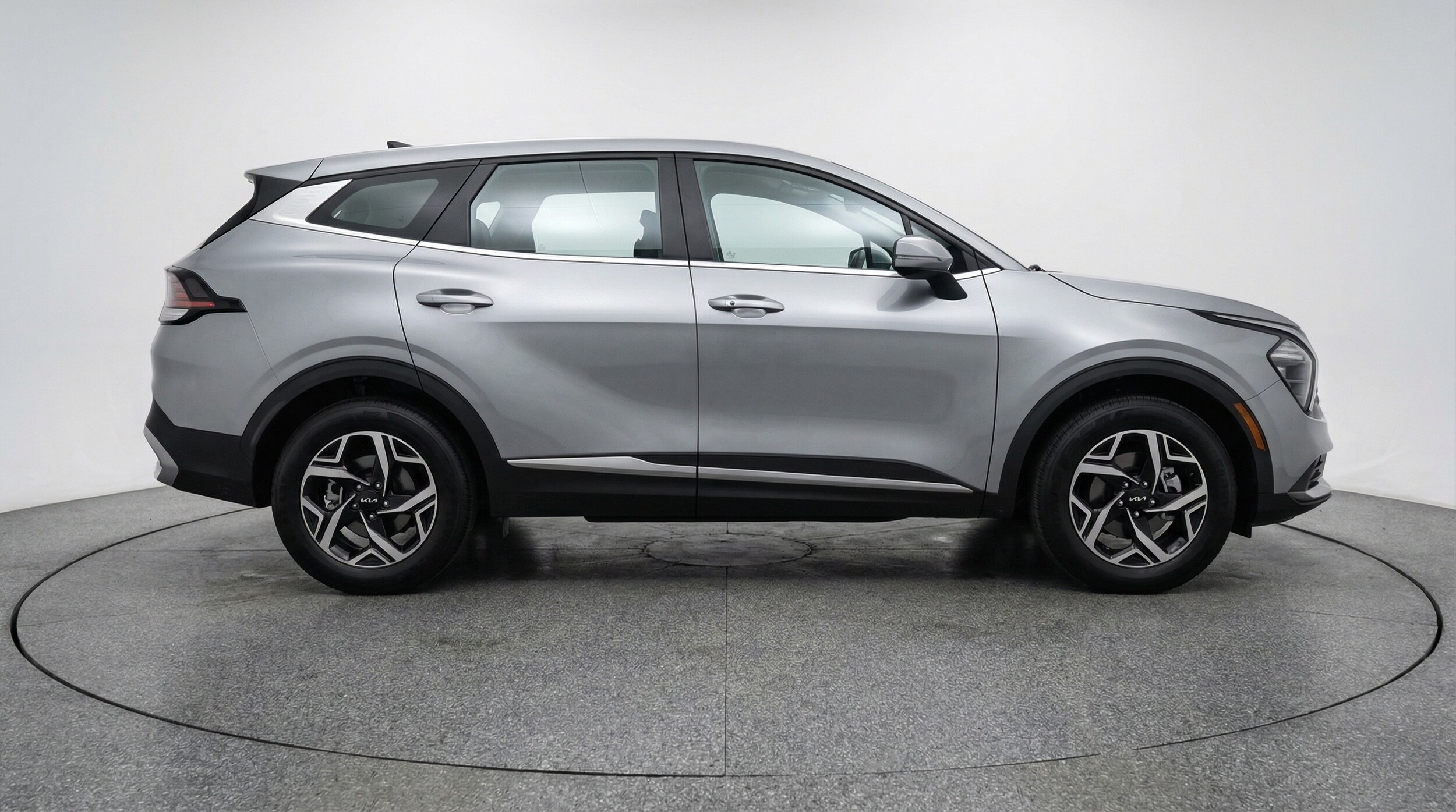 Thumbnail: 2025 Kia Sportage - 8