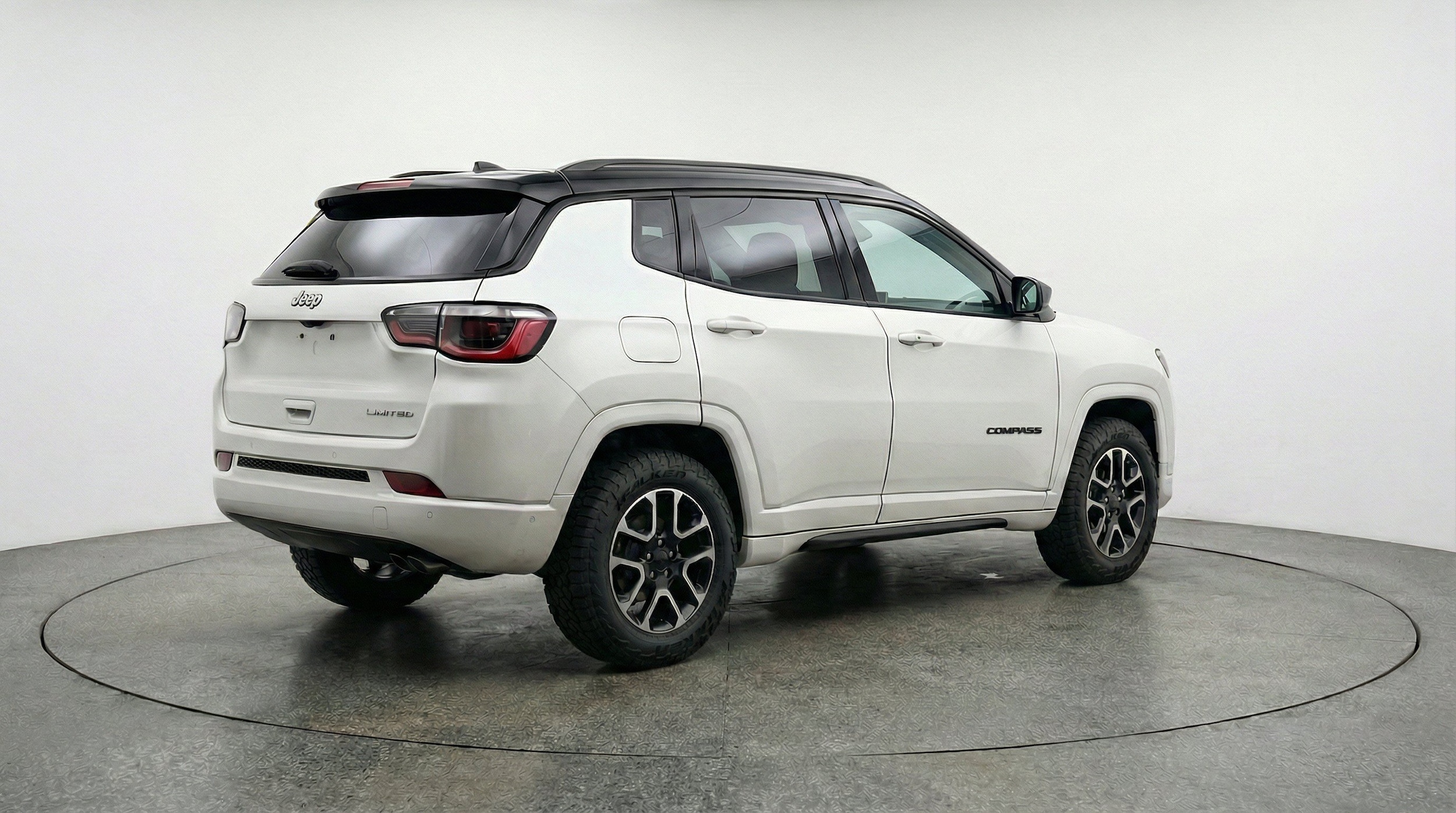 Thumbnail: 2025 Jeep Compass - 9