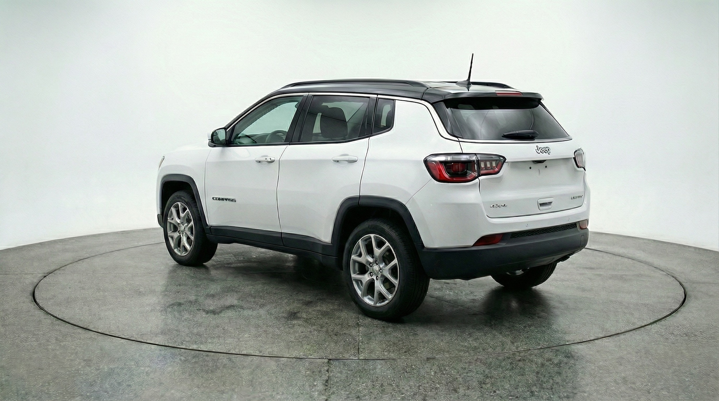 Thumbnail: 2025 Jeep Compass - 5