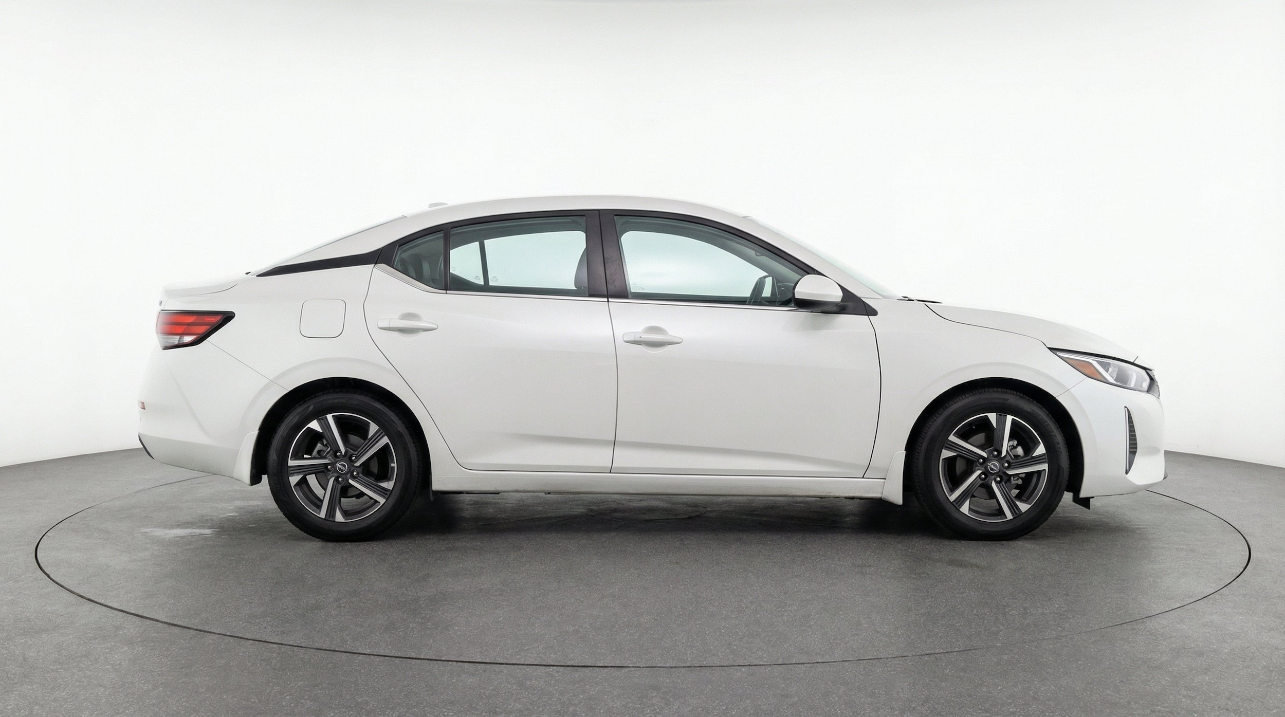 Thumbnail: 2025 Nissan Sentra - 11